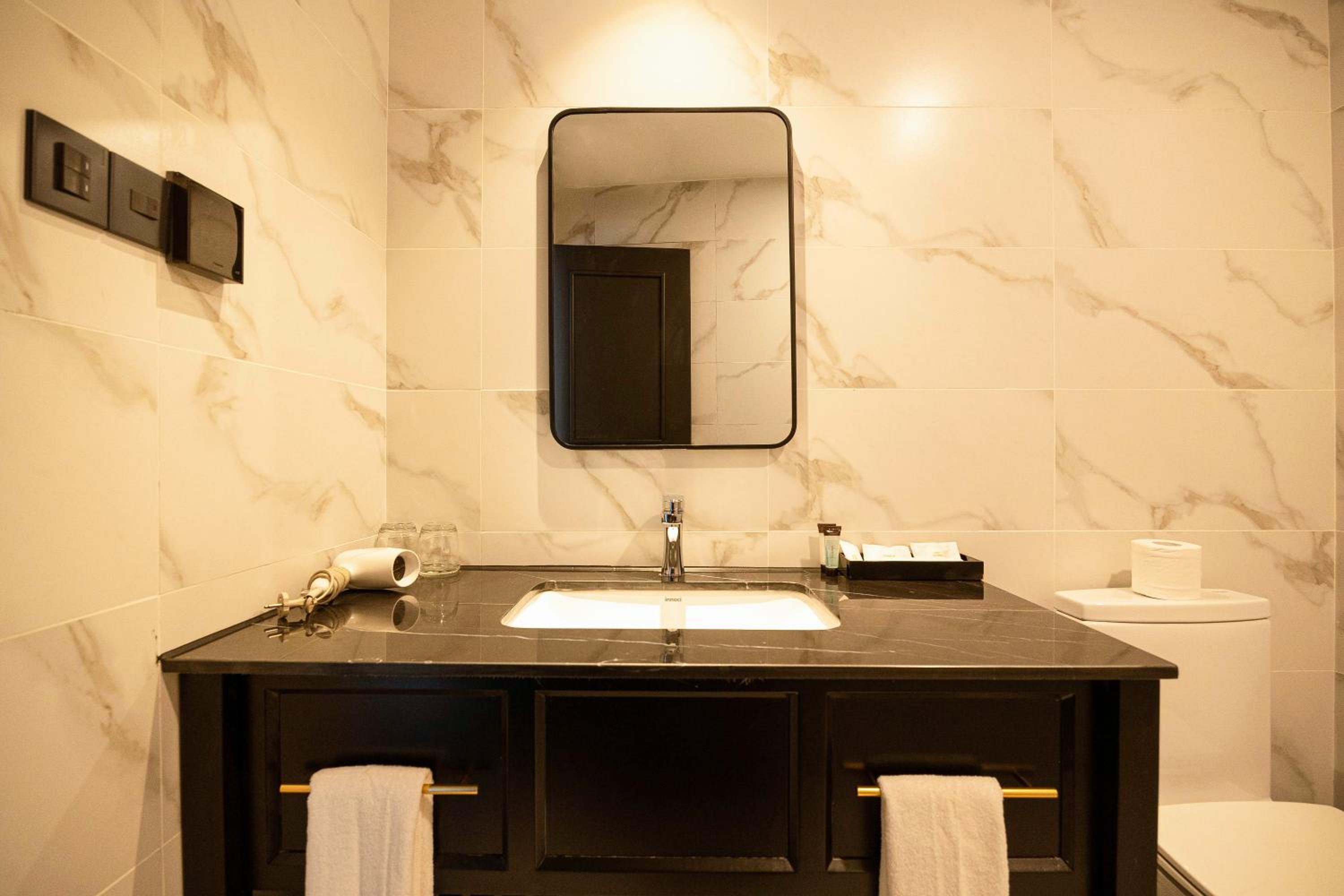 Dai Nam Suite photo 2