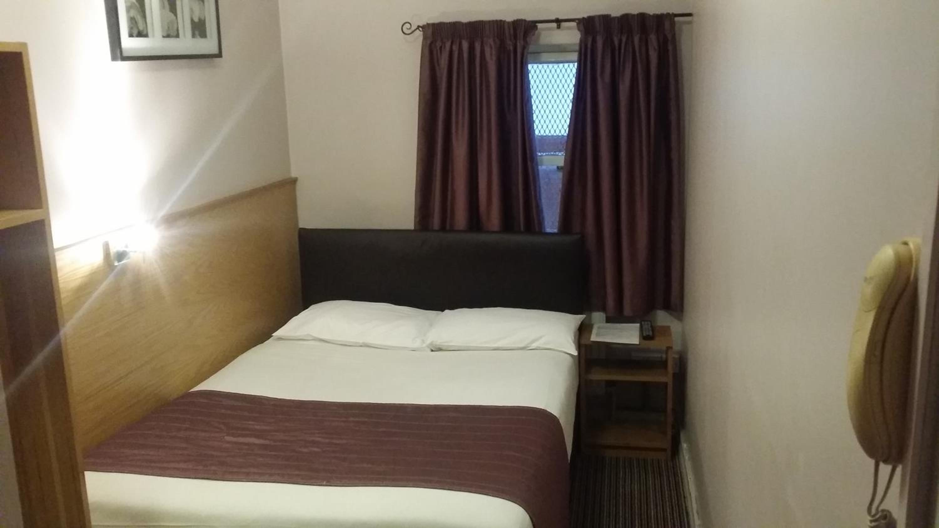 Single Room photo 1