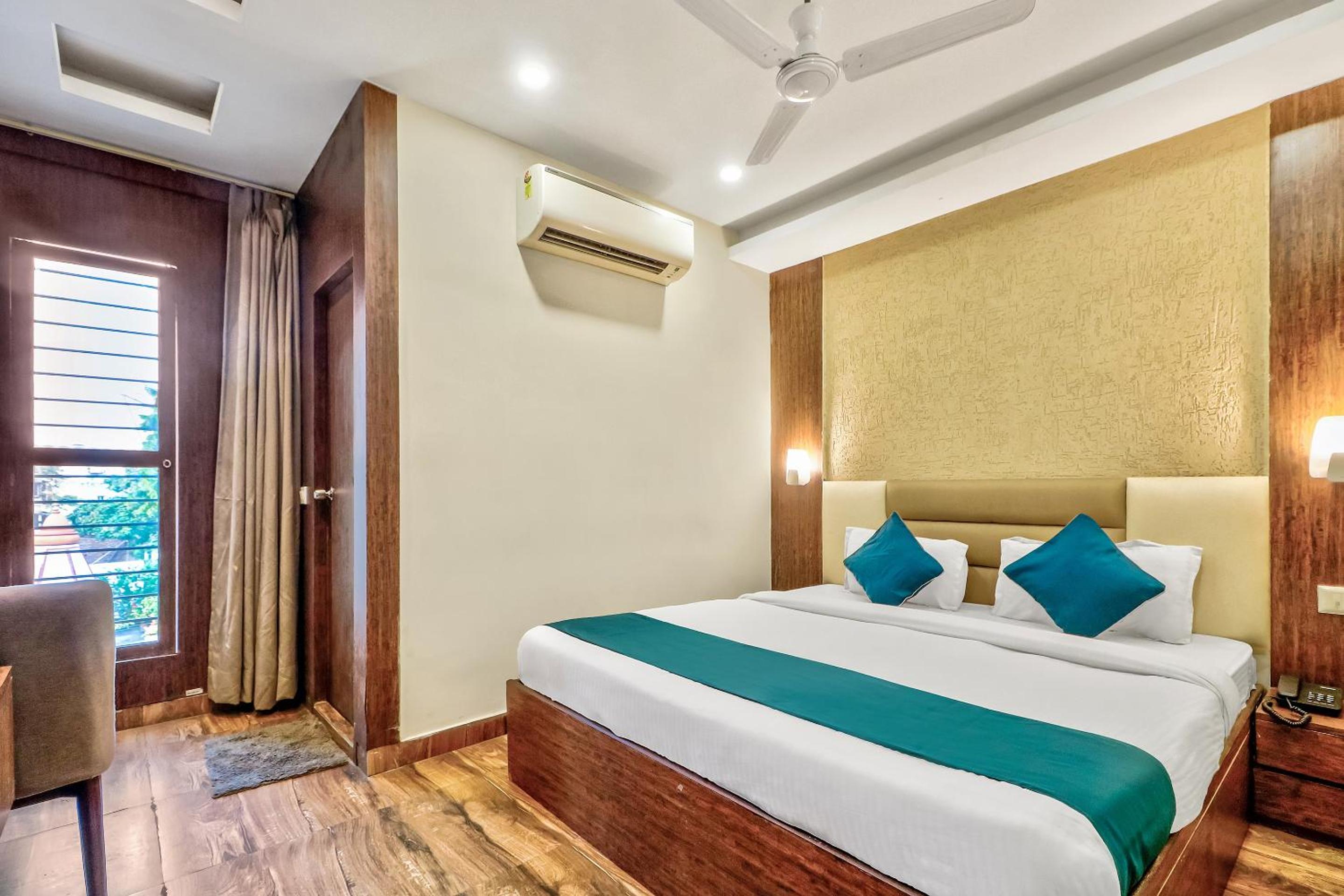 Classic Triple Room
