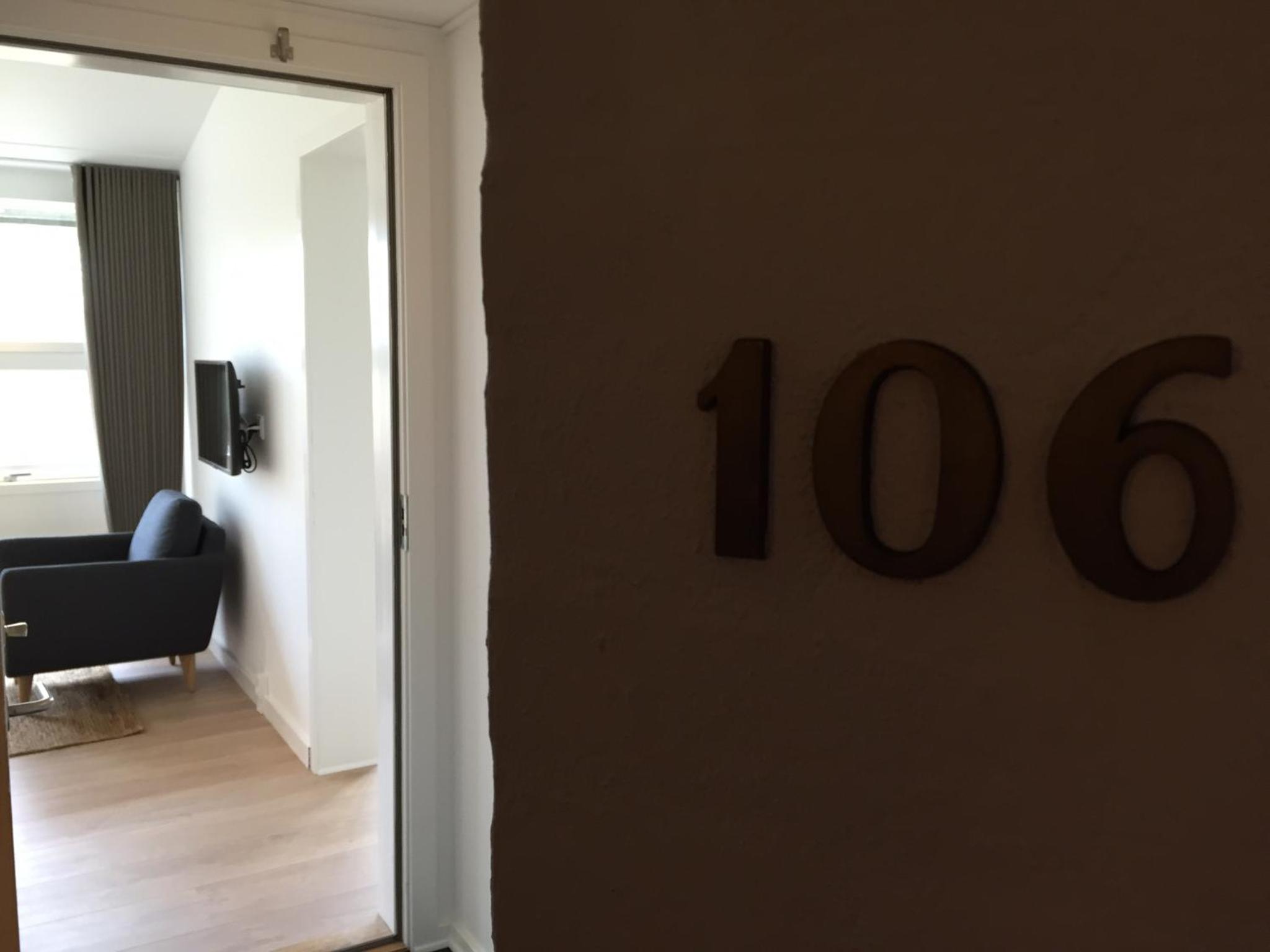 Junior Suite with Garden View - Photo 4