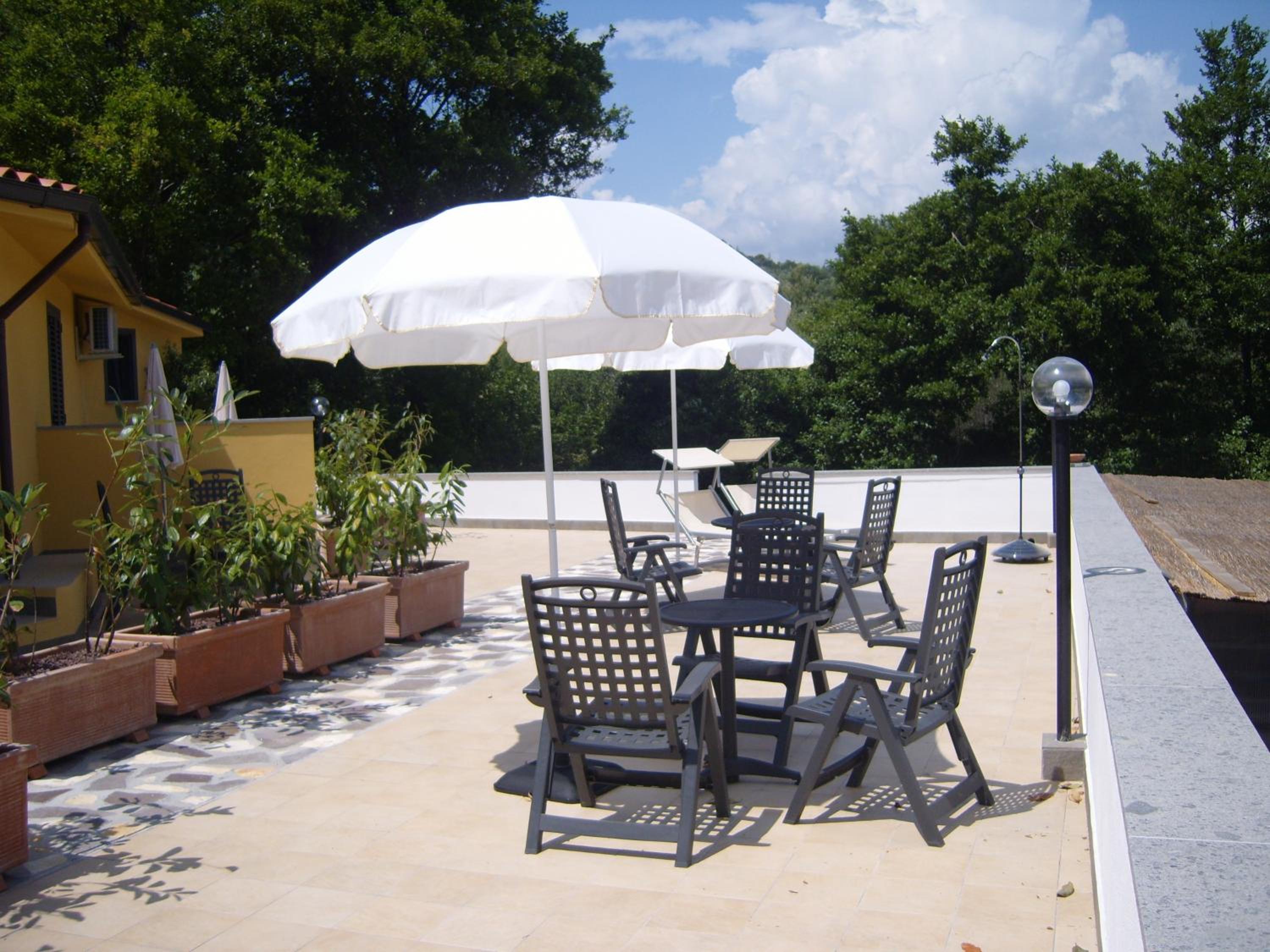 Triple Room with Garden View photo 3
