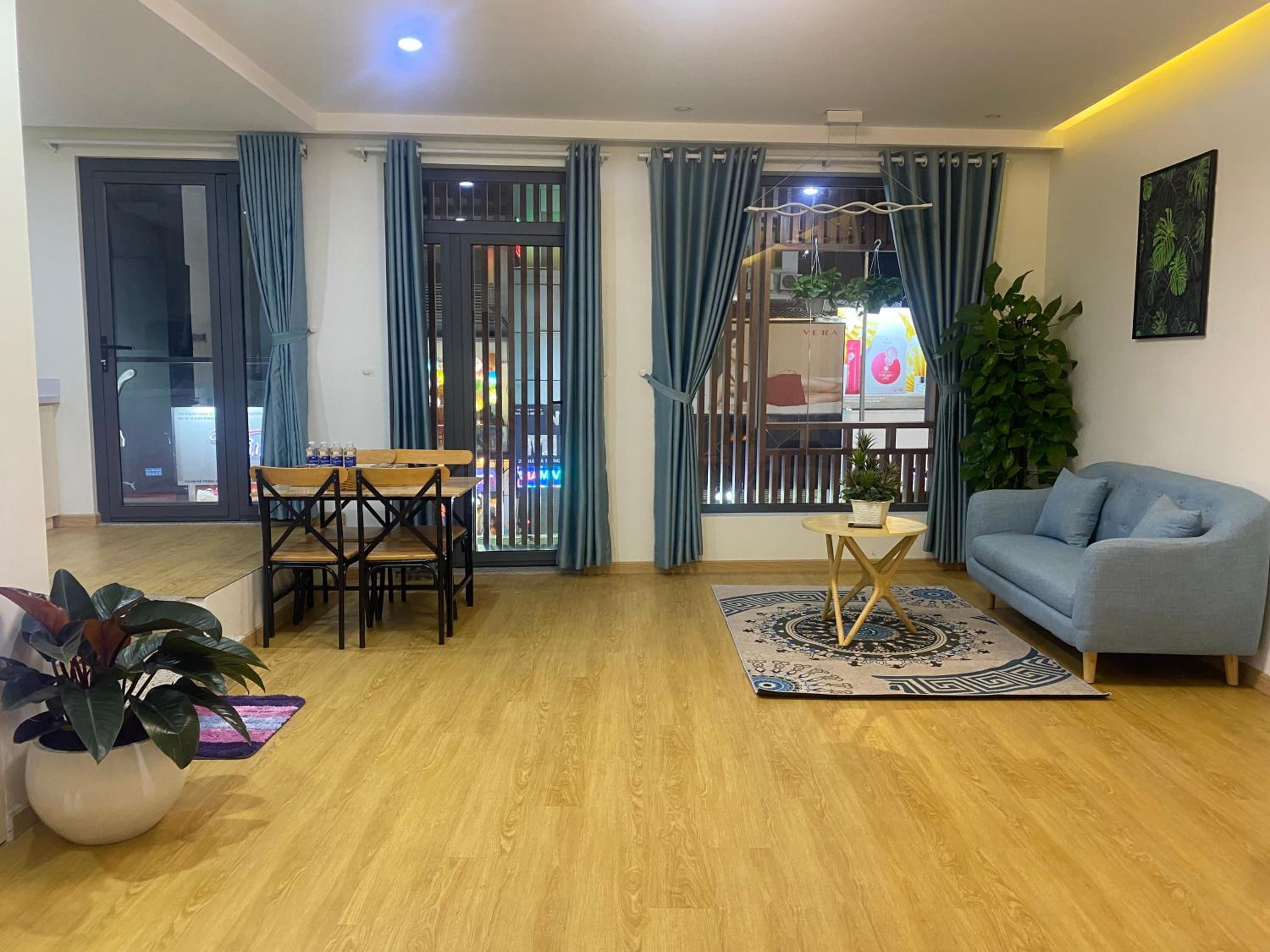 Studio Apartment