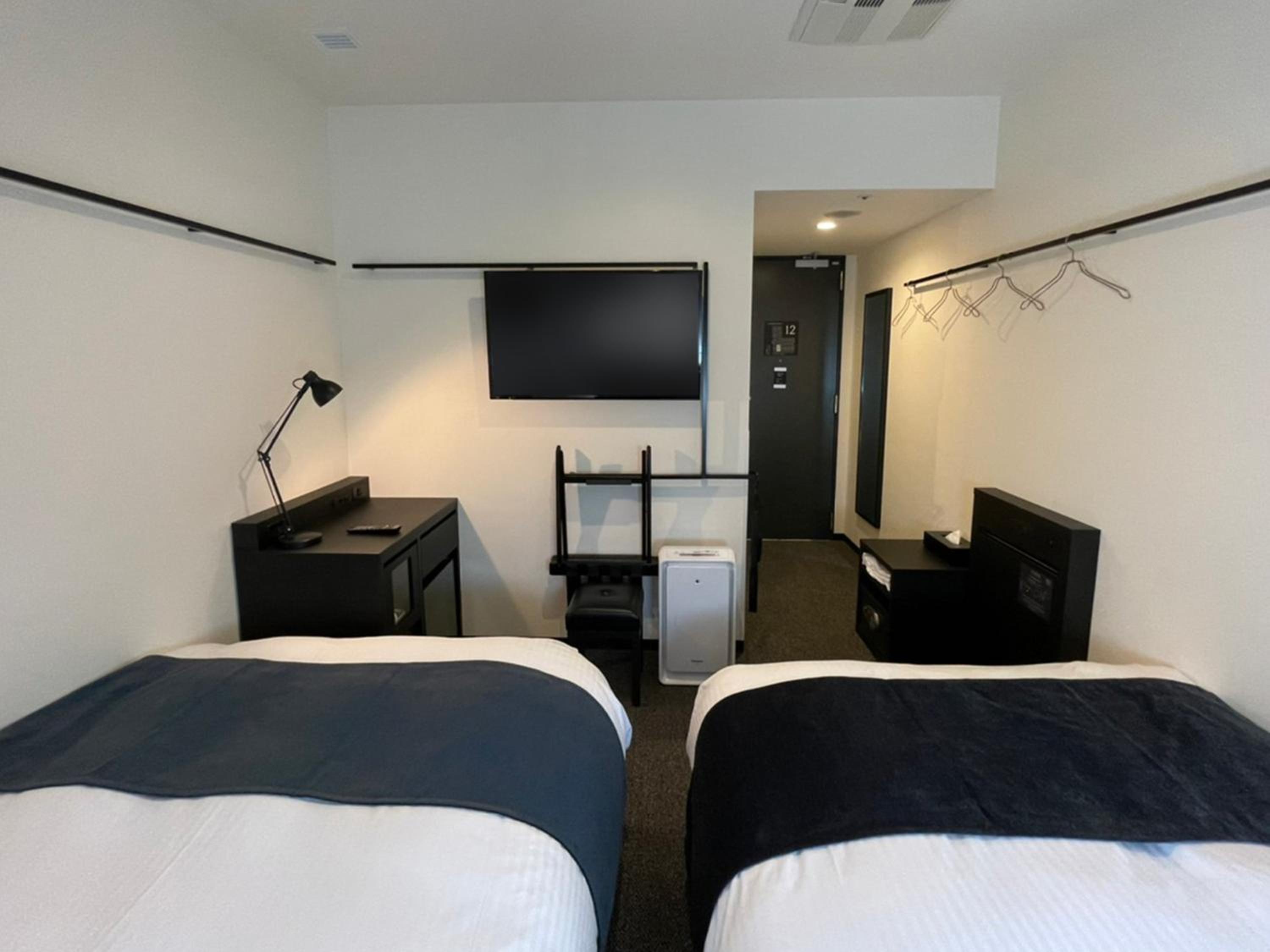 Superior Twin Room - Non-Smoking photo 2