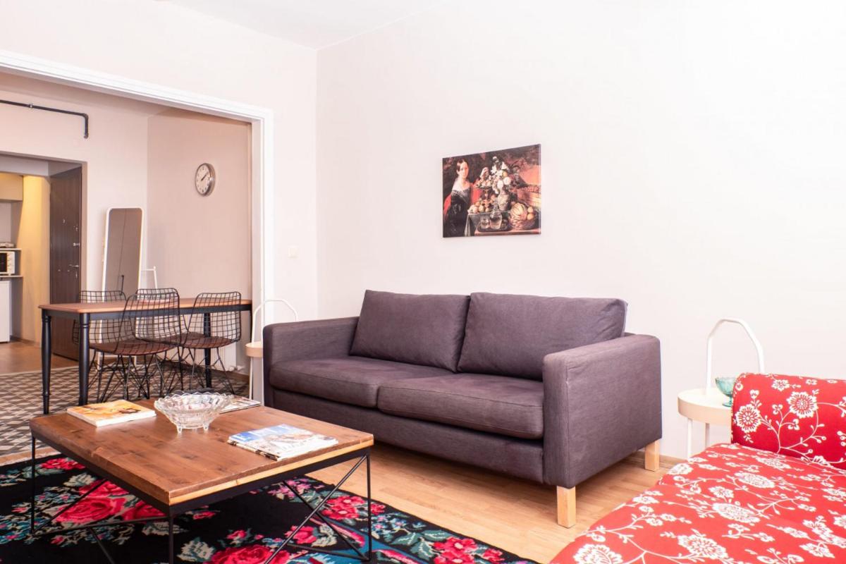 Apartment photo 1