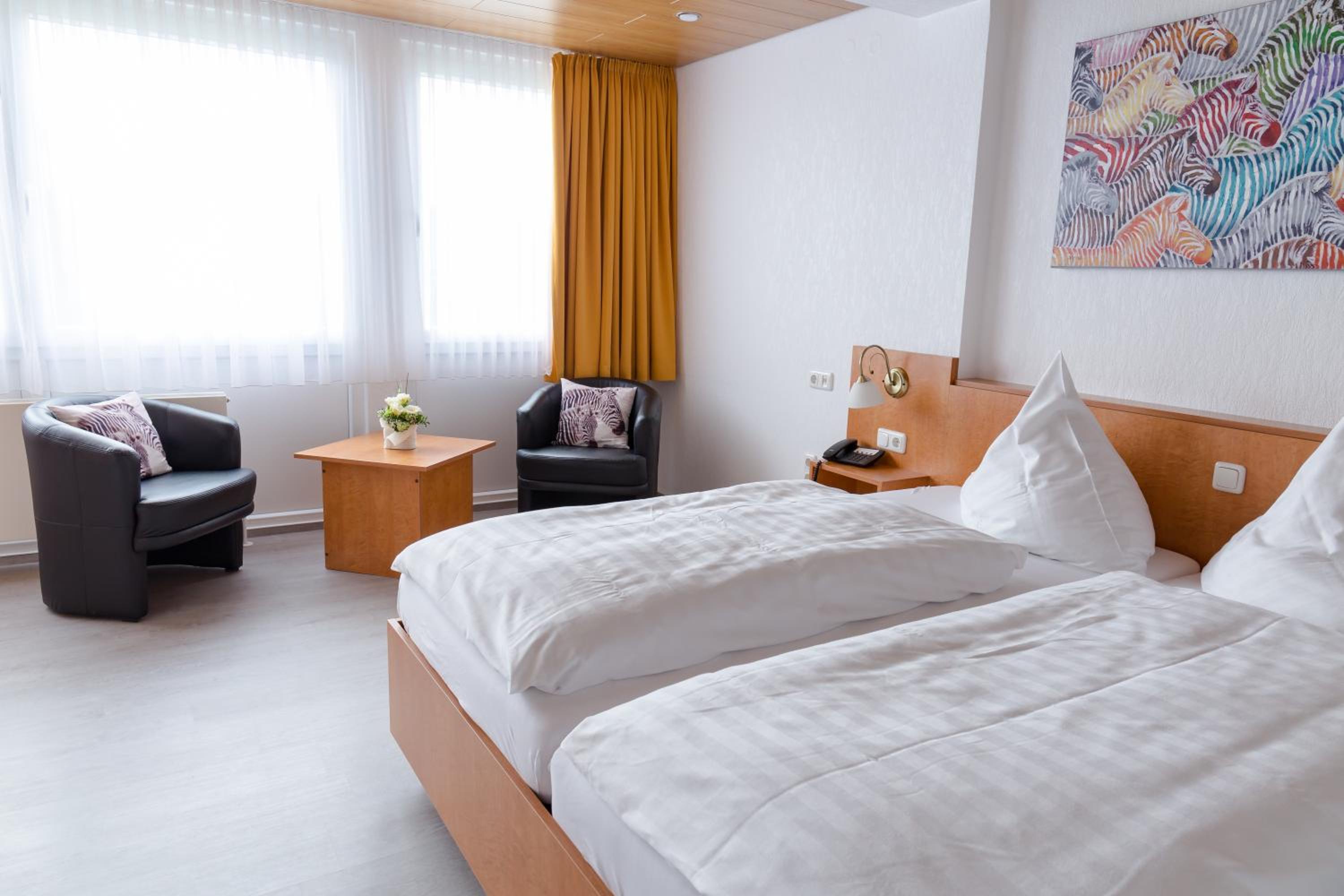 Standard Double Room - Photo 4