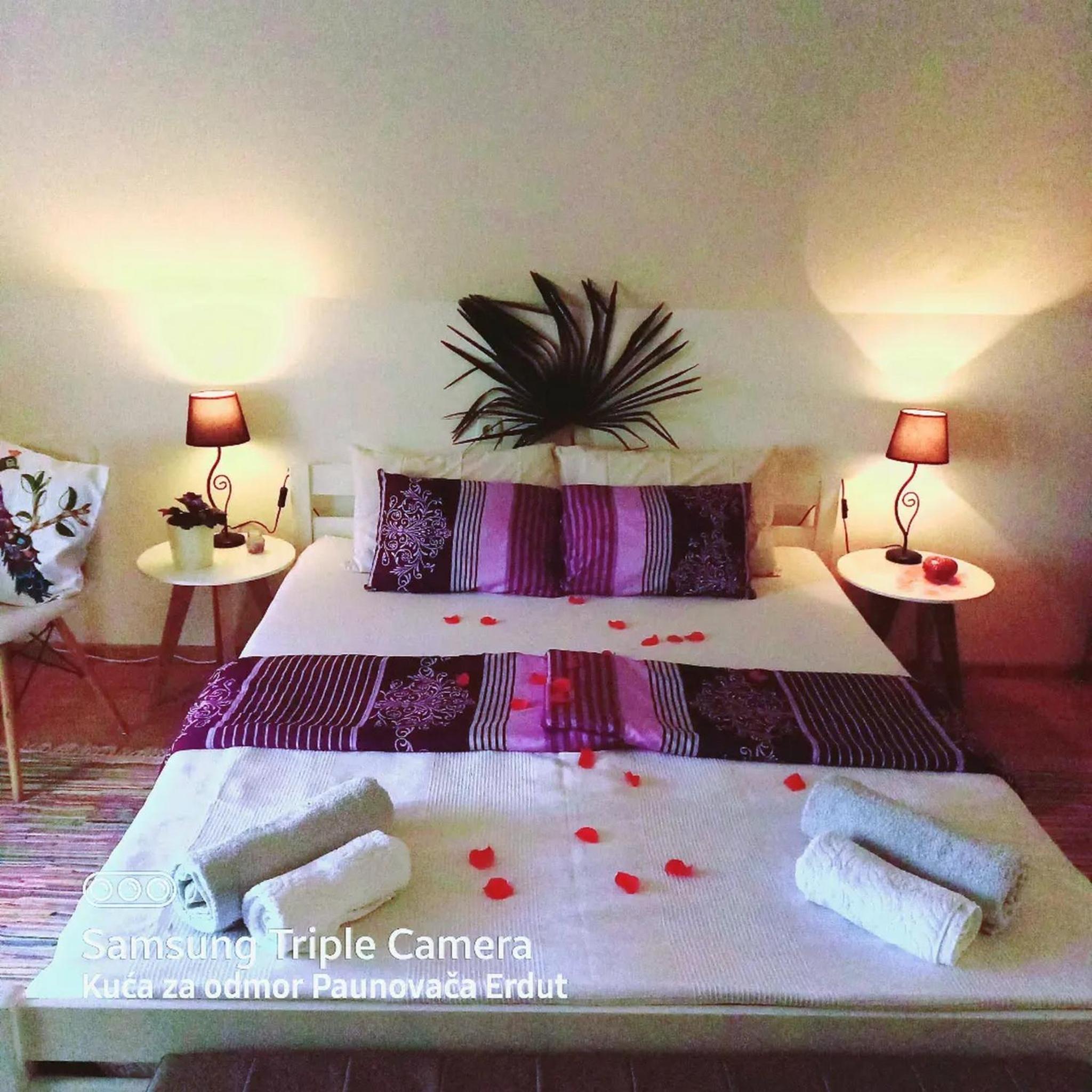 Two-Bedroom Holiday Home - Photo 47