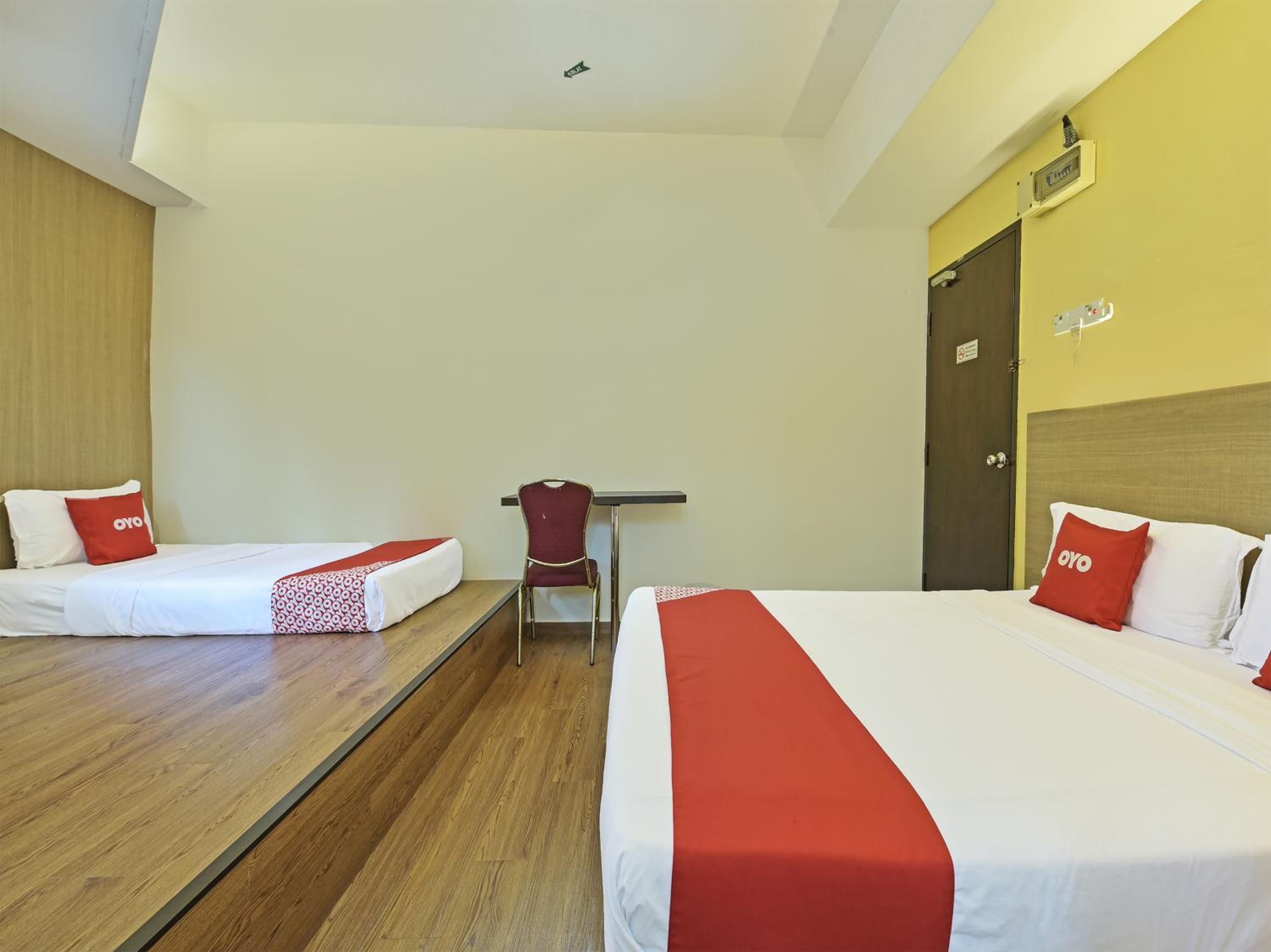 Superior Suite - Photo 3