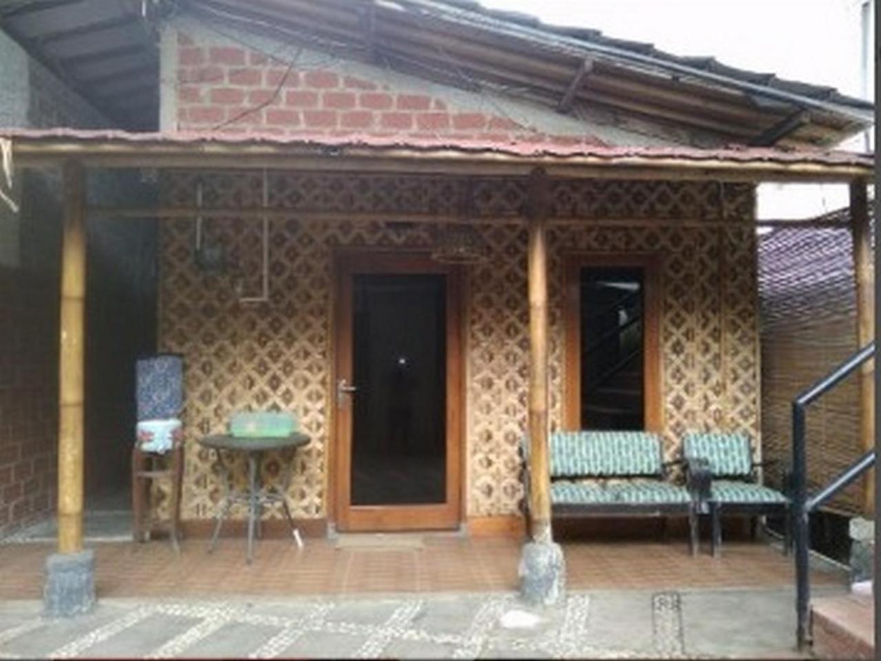 Family Room with Terrace - Photo 2