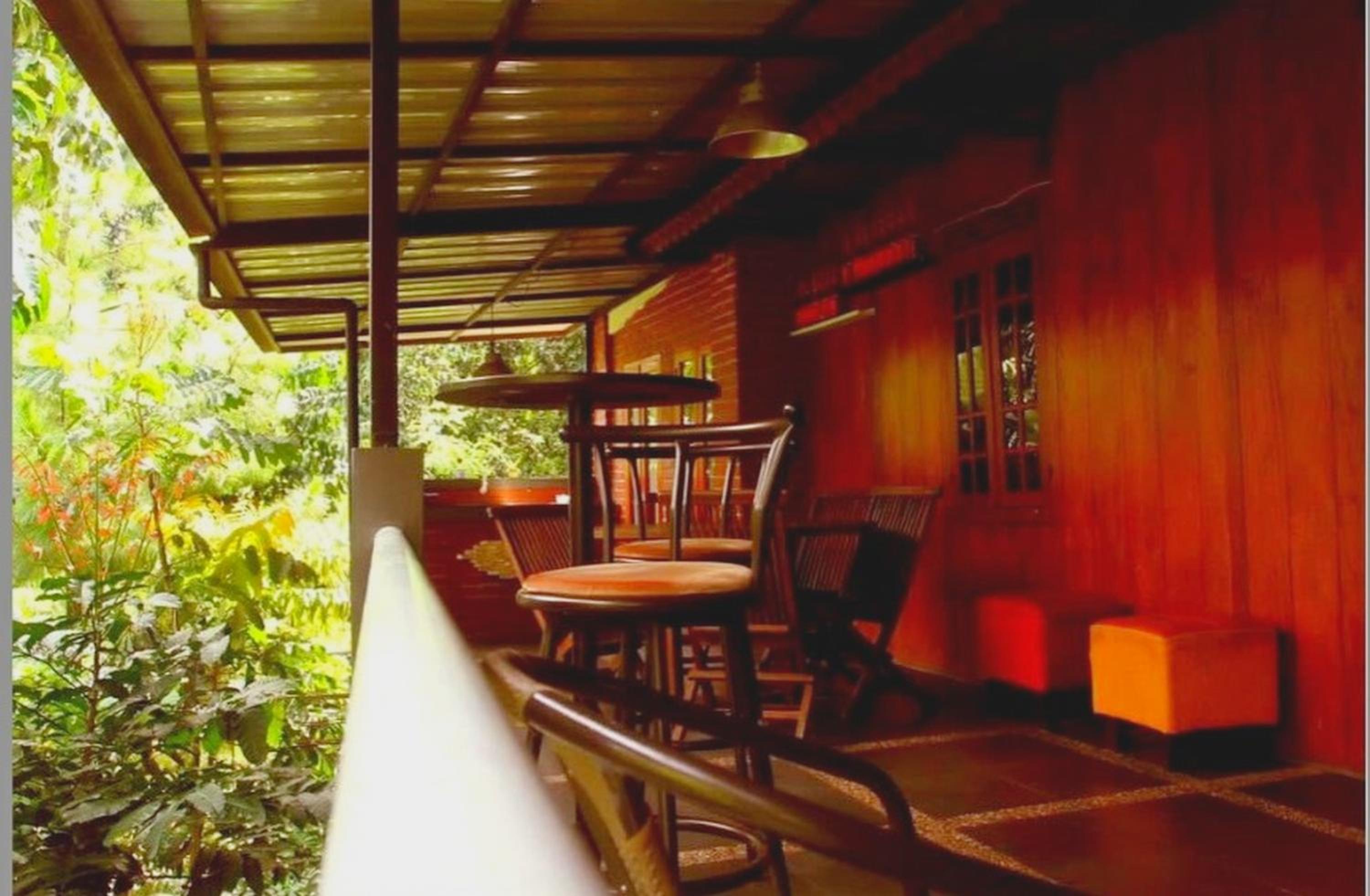 Studio with Balcony - Photo 5