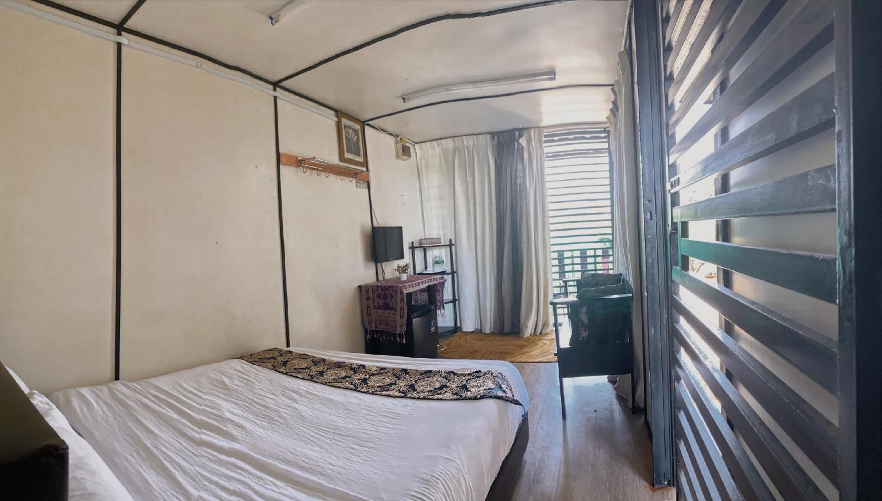Deluxe Double Room with Sea View photo 2