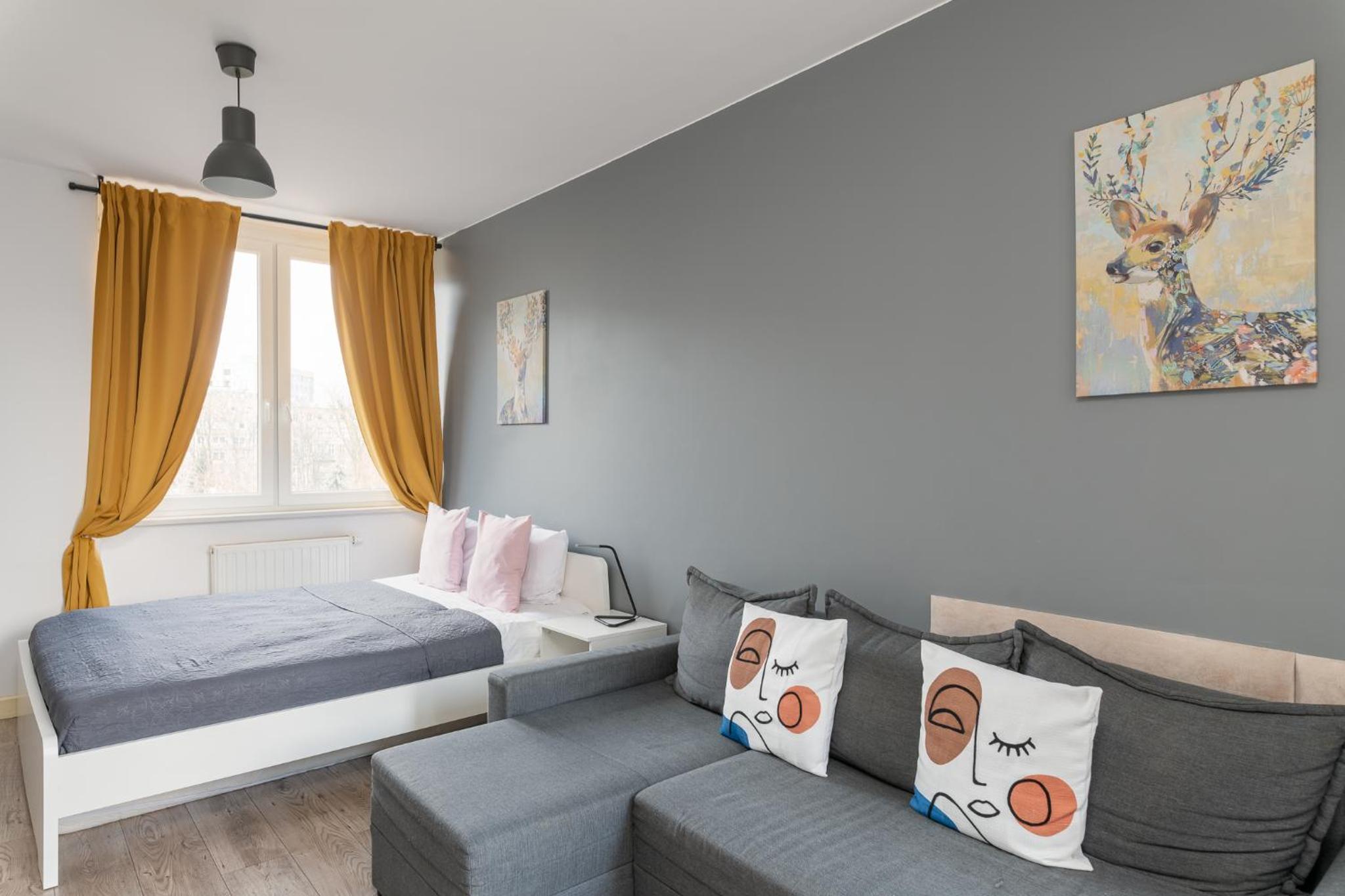 Apartment G0848 with Three-Bedroom
