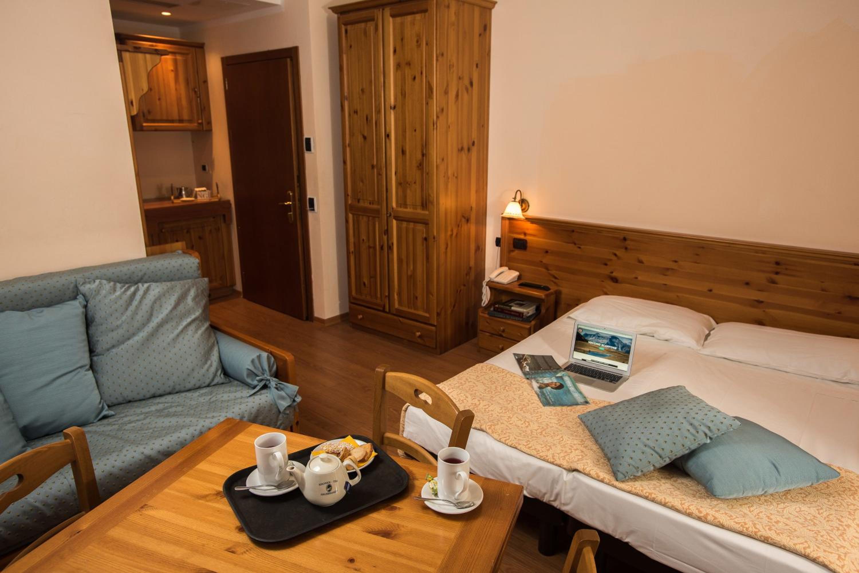 Triple Room - Photo 1