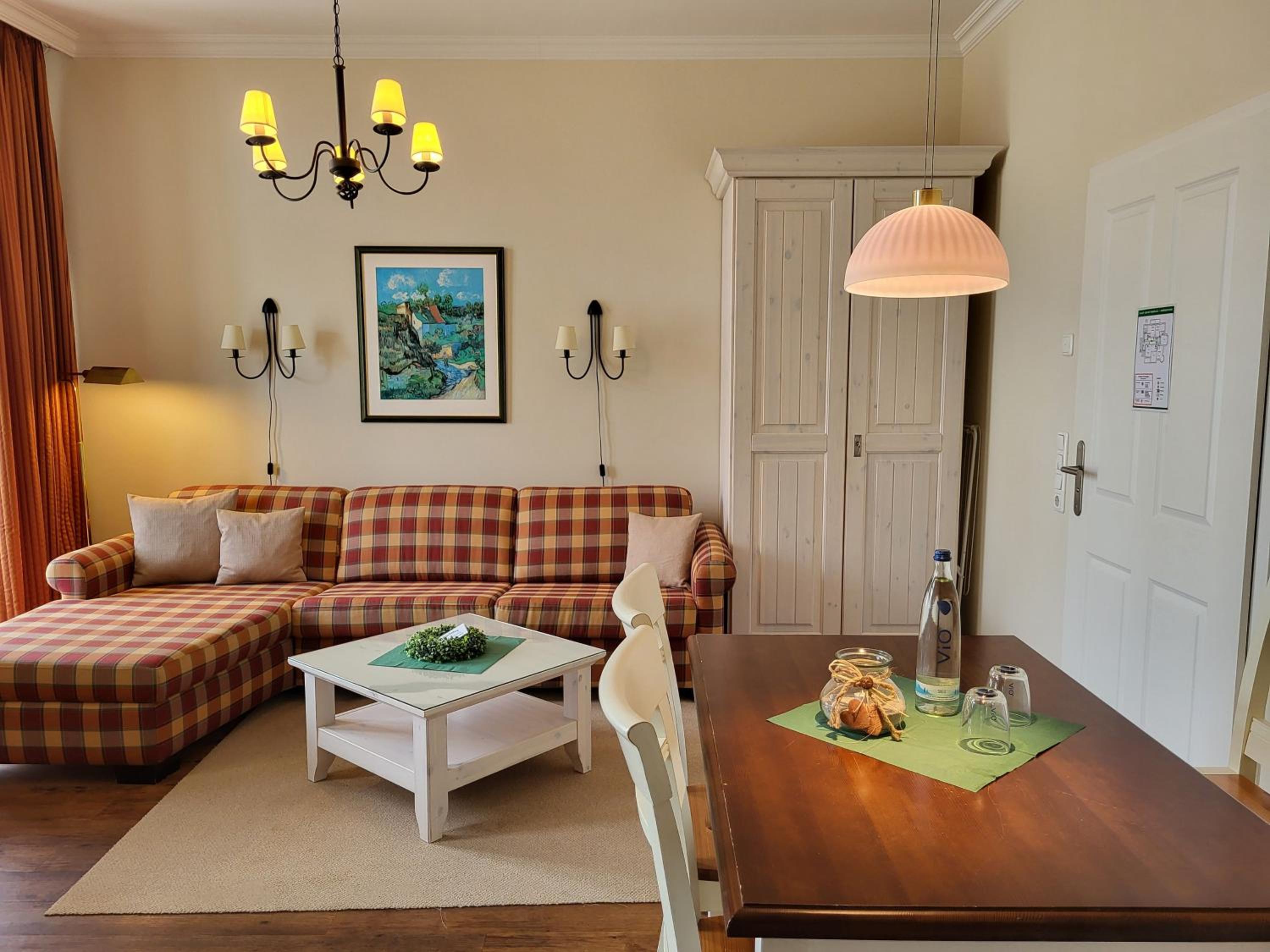 One-Bedroom Apartment with Balcony