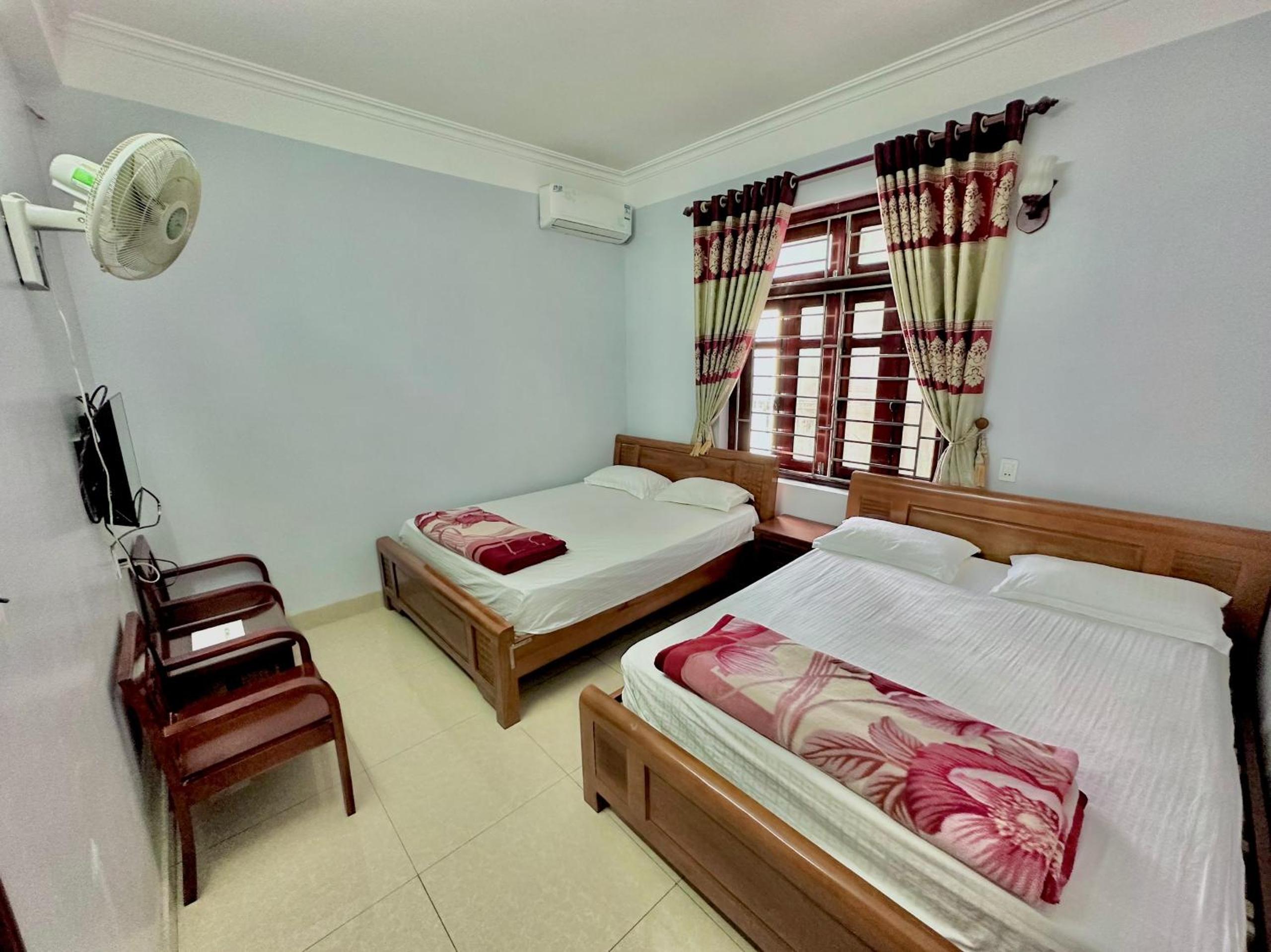 King Room with Two King Beds