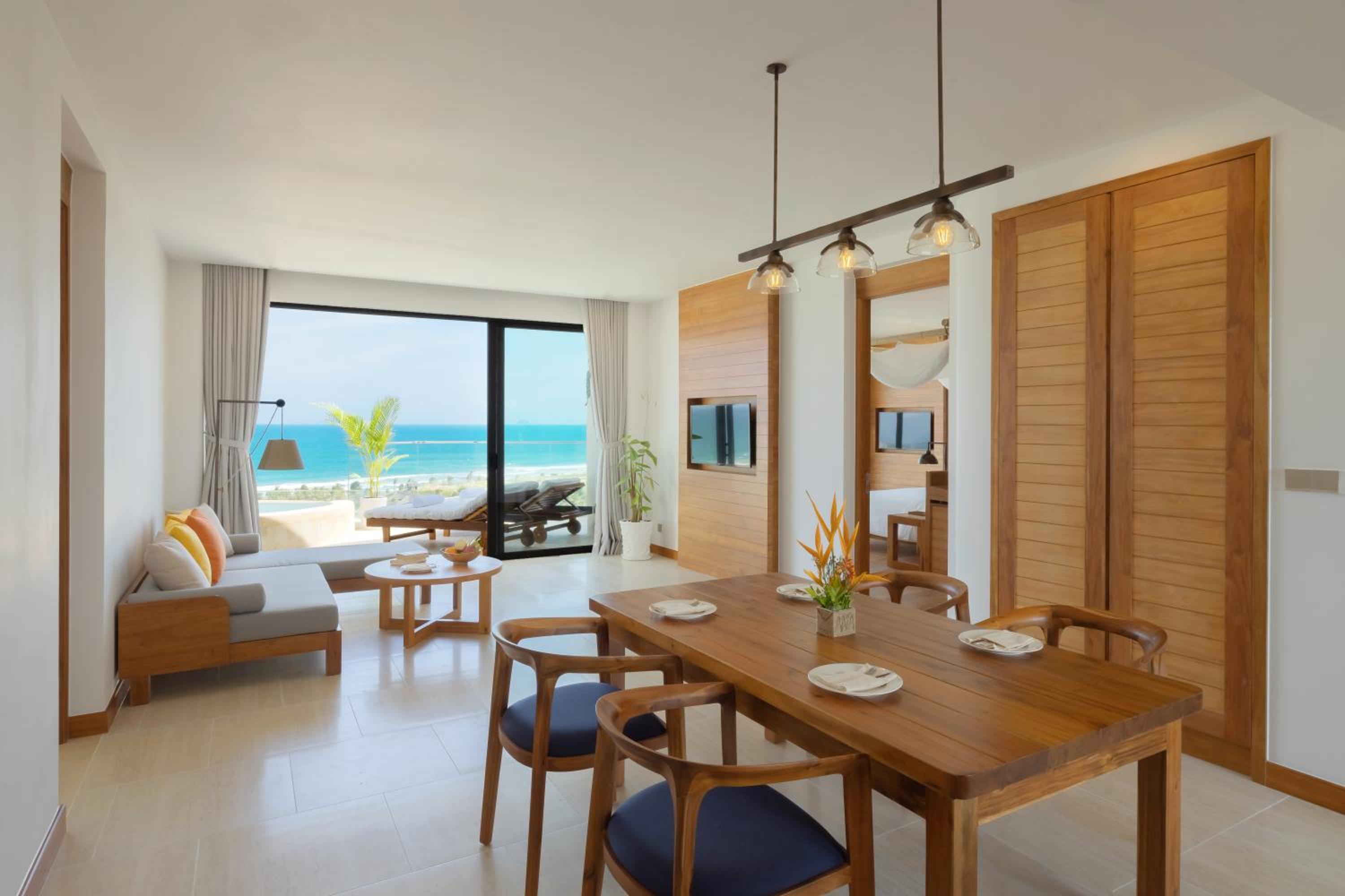 Premium Seaview Sky Pool Villa - Photo 2