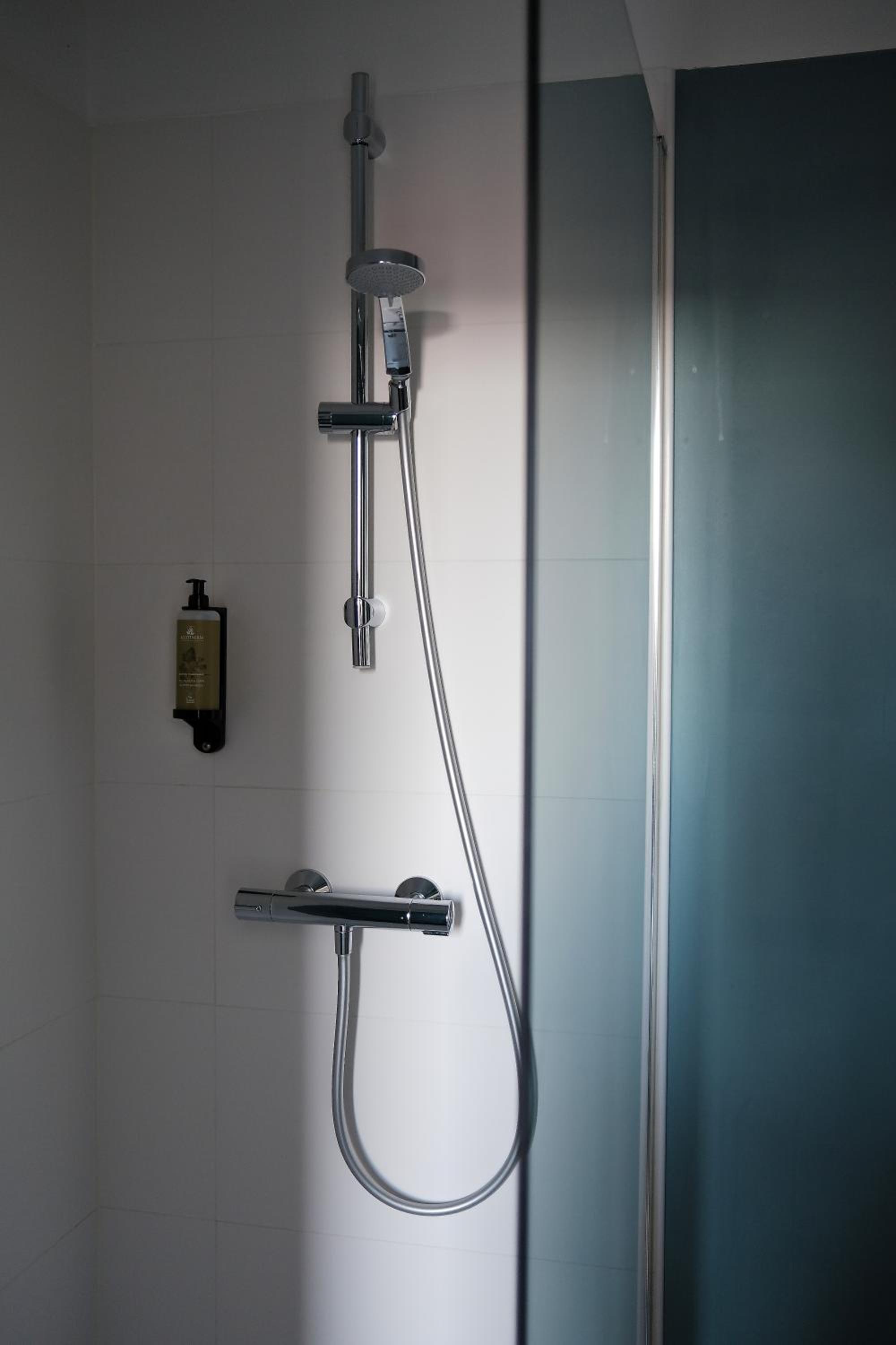 Double Room - Photo 4