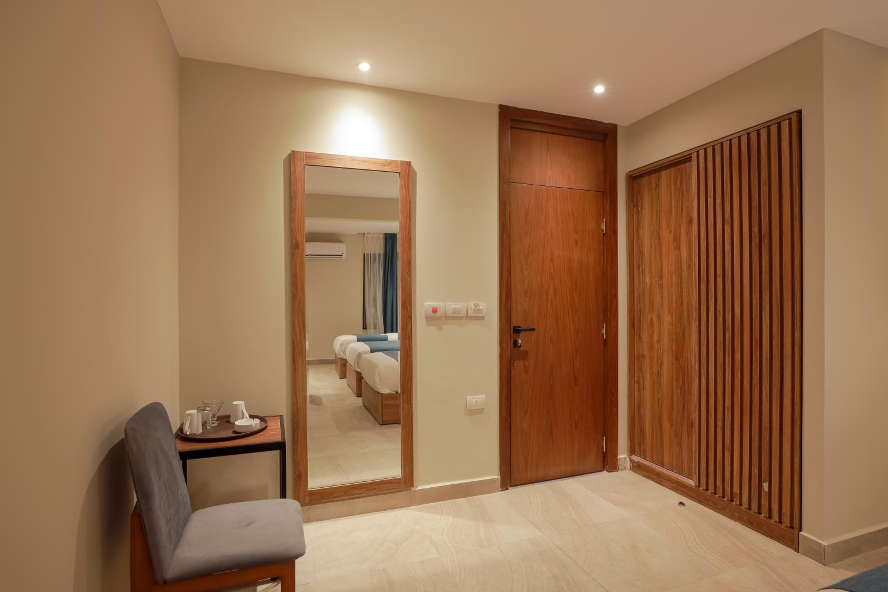 Standard Triple Room photo 3