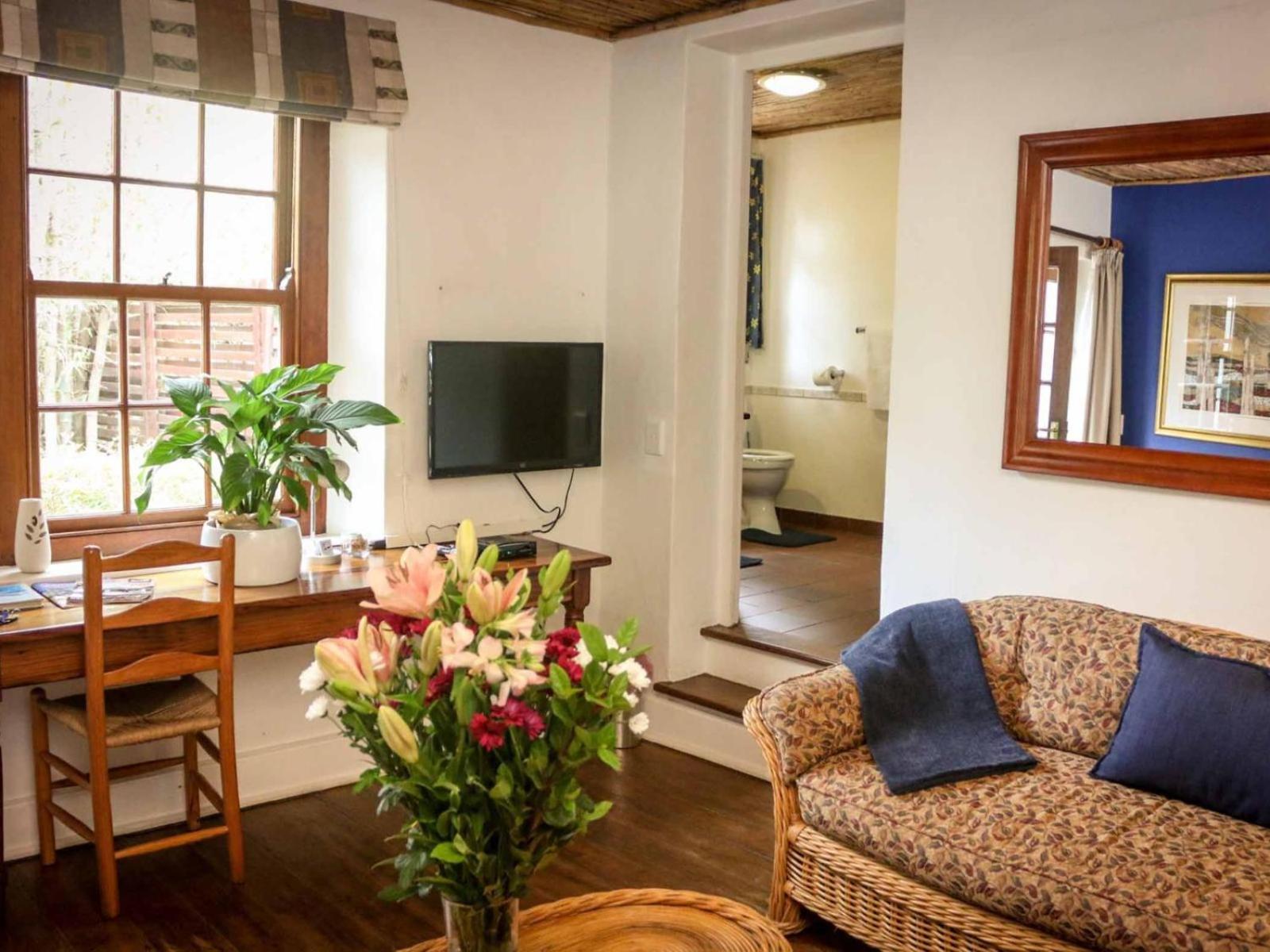 Standard Twin Room - Photo 2