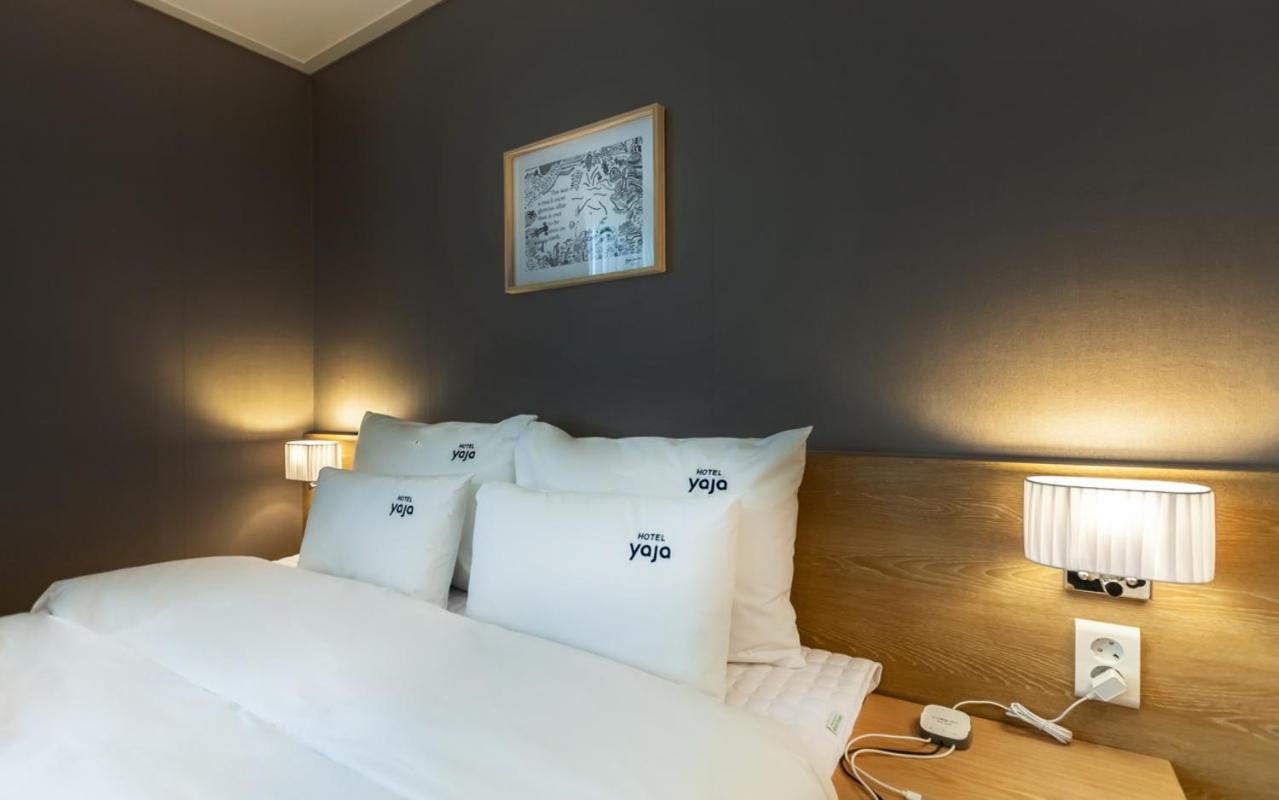 Double Room with Balcony and Sea View photo 2