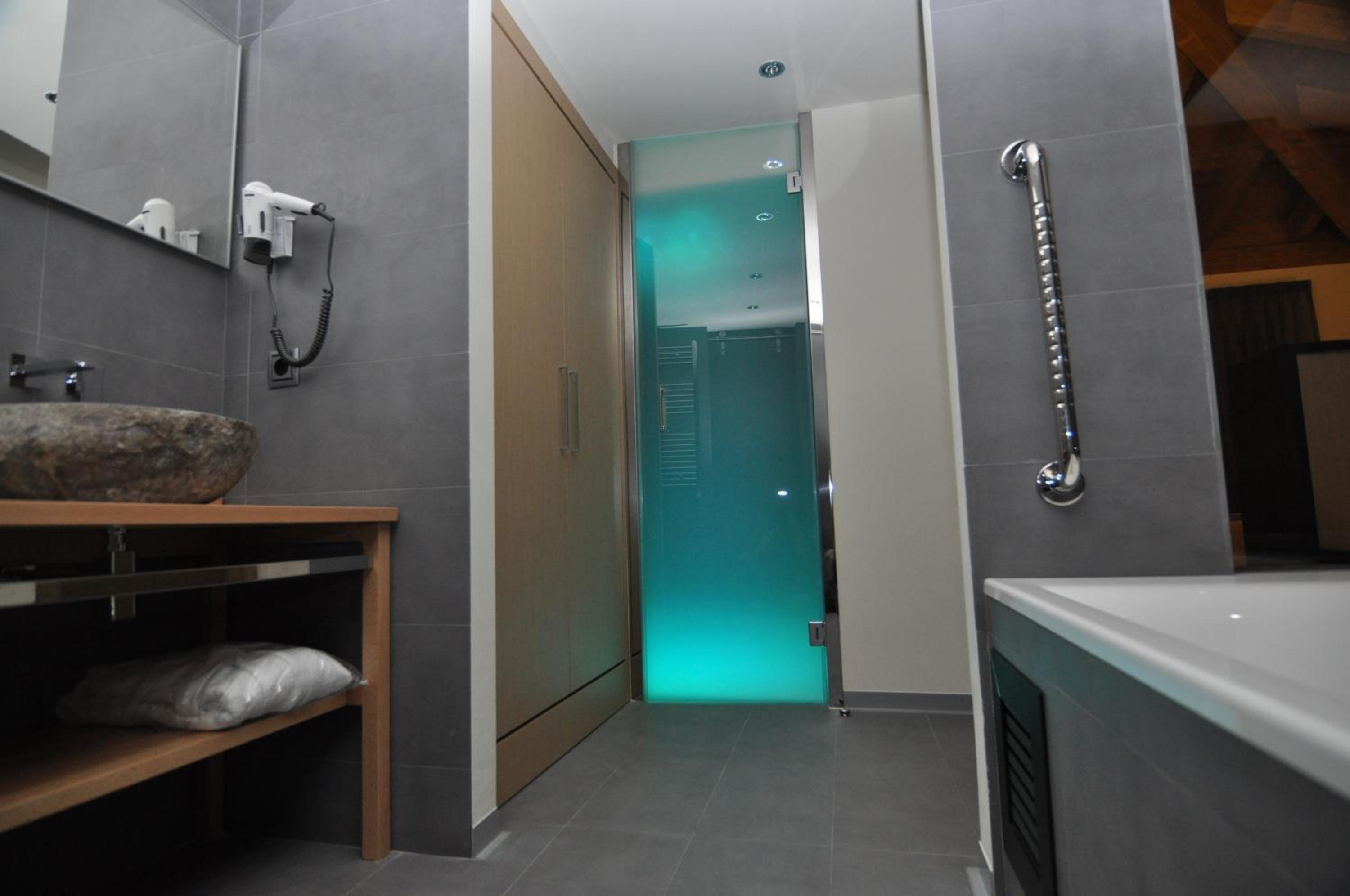 Suite photo 2