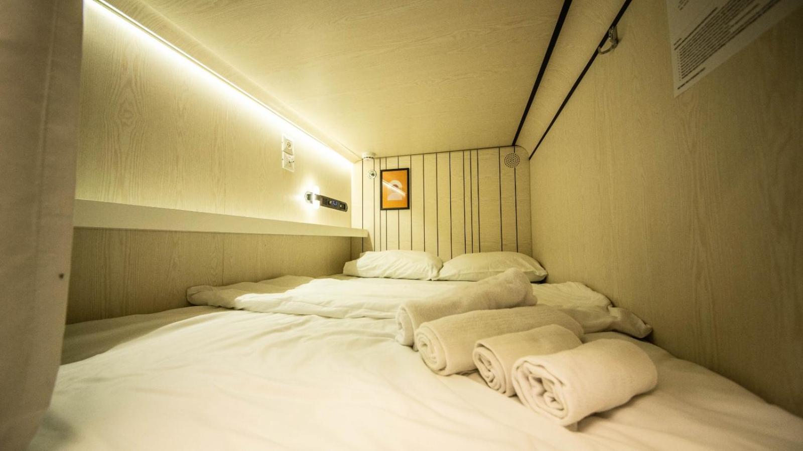 Double Capsule - Photo 6