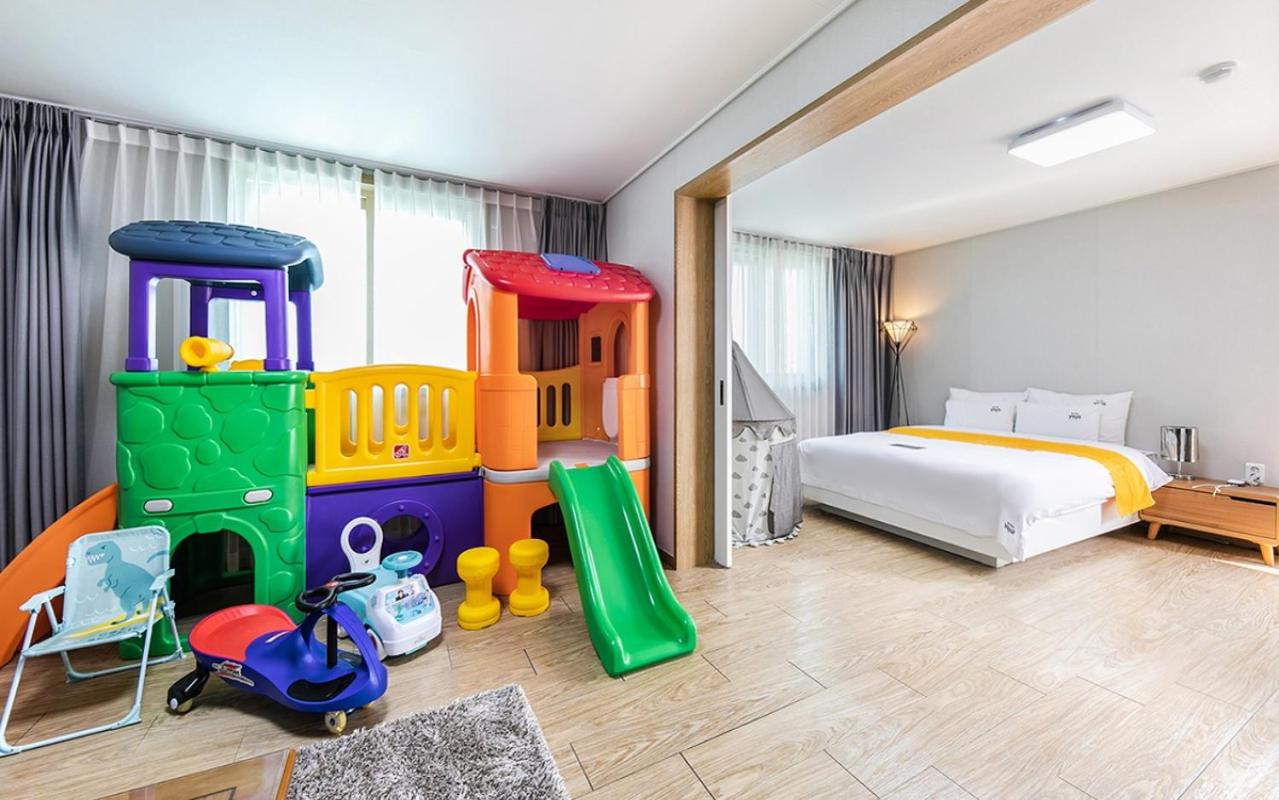 Penthouse Apartment photo 3