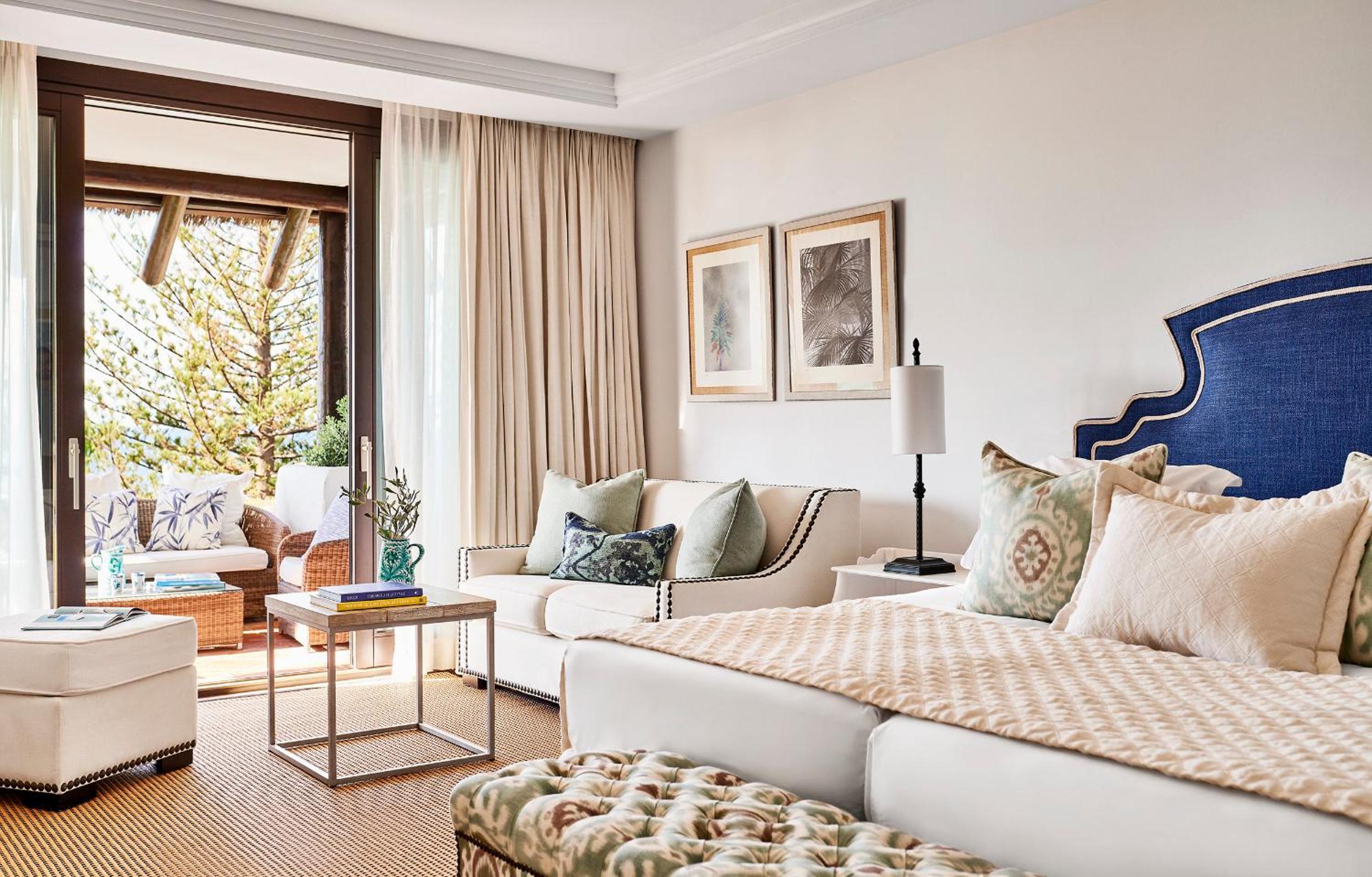 Deluxe Beach Front Room