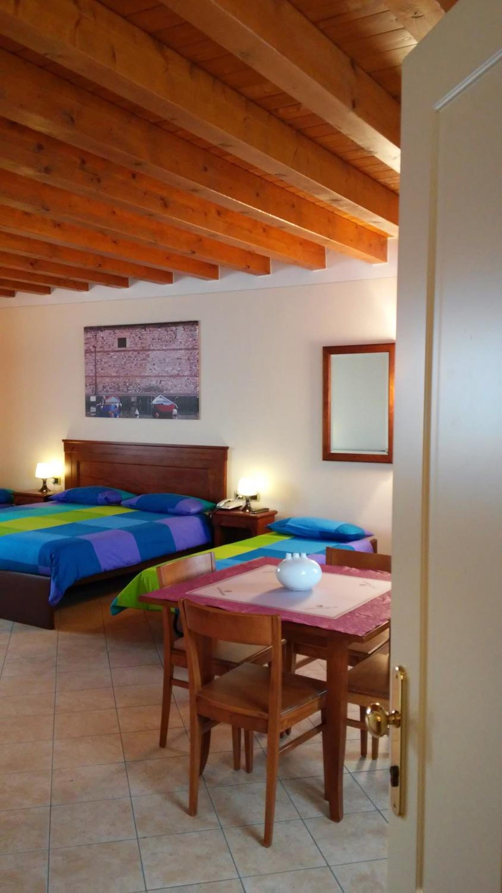 Quadruple Room - Photo 5