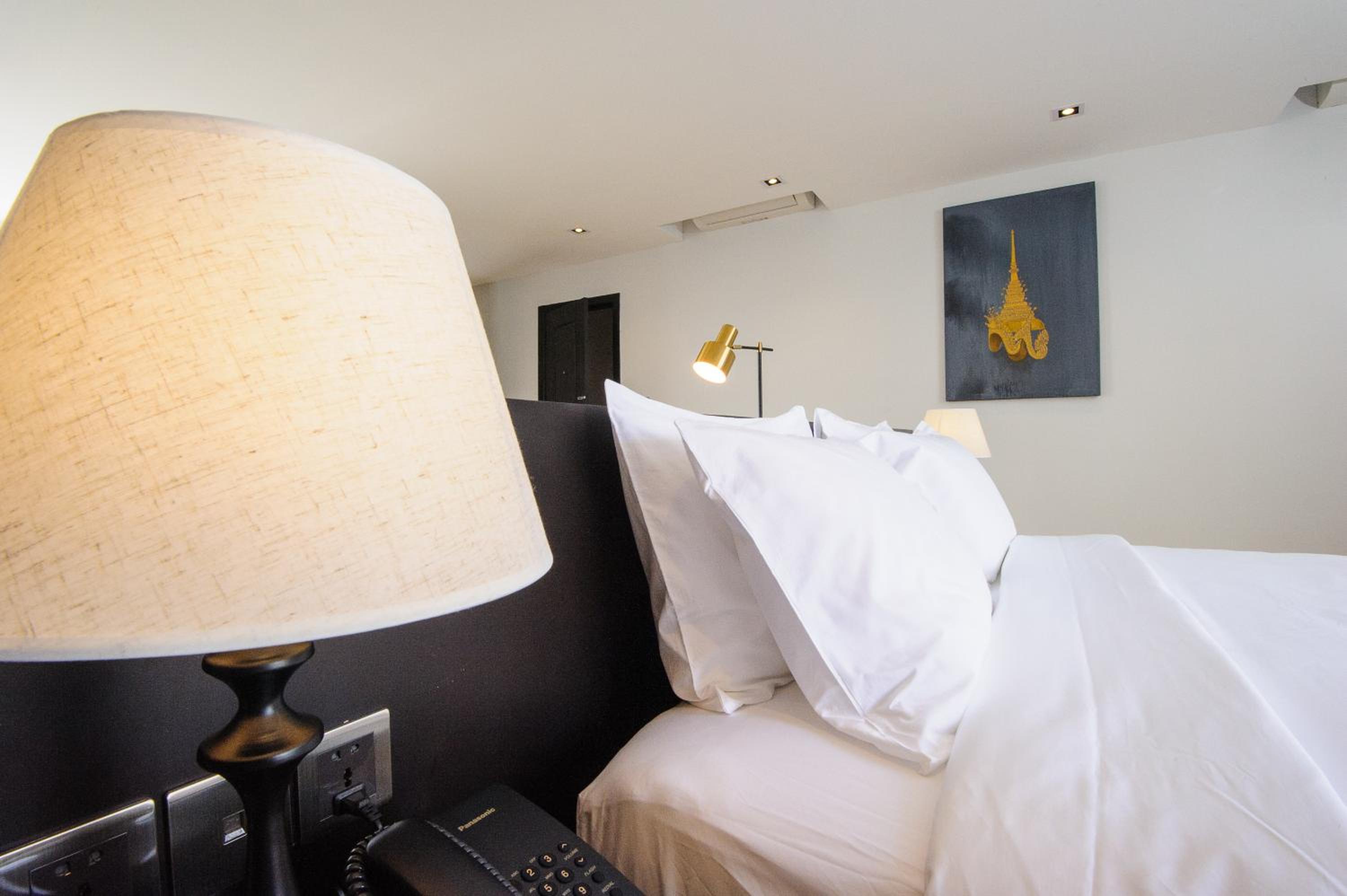 Glow Park Suite - Photo 5