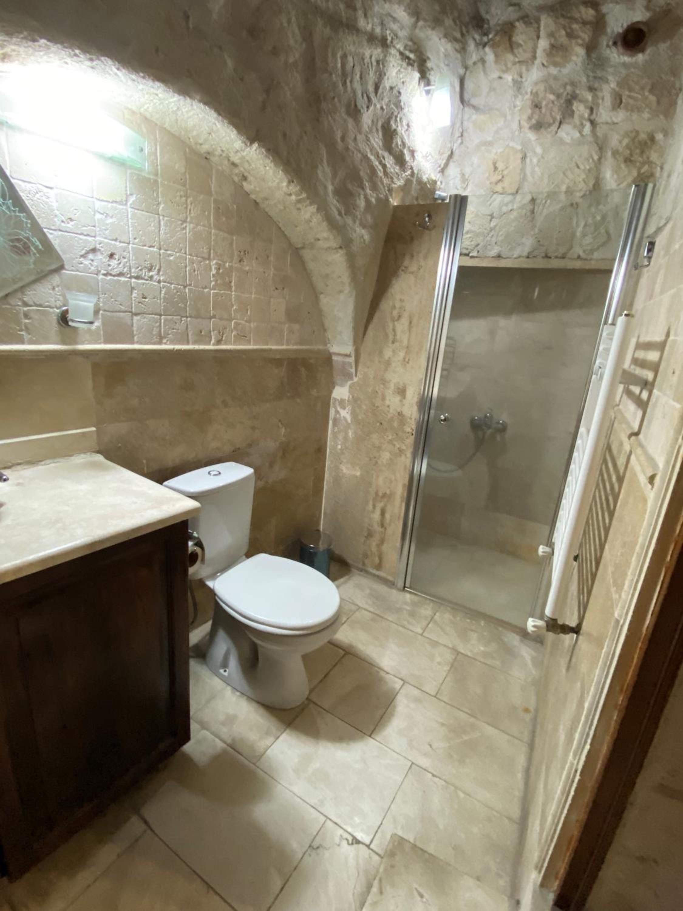 Standard Triple Room - Photo 2