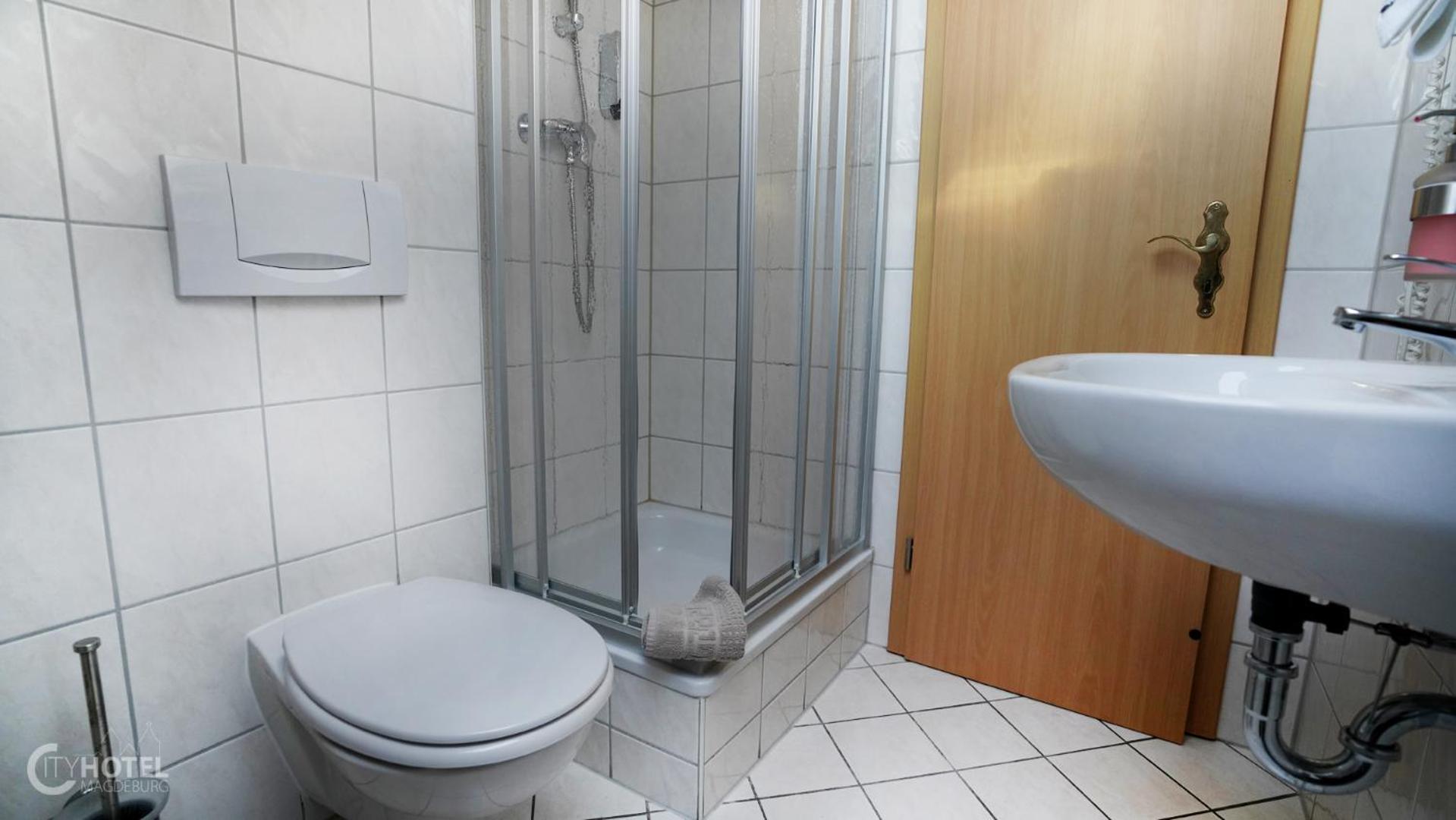 Double Room - Photo 3