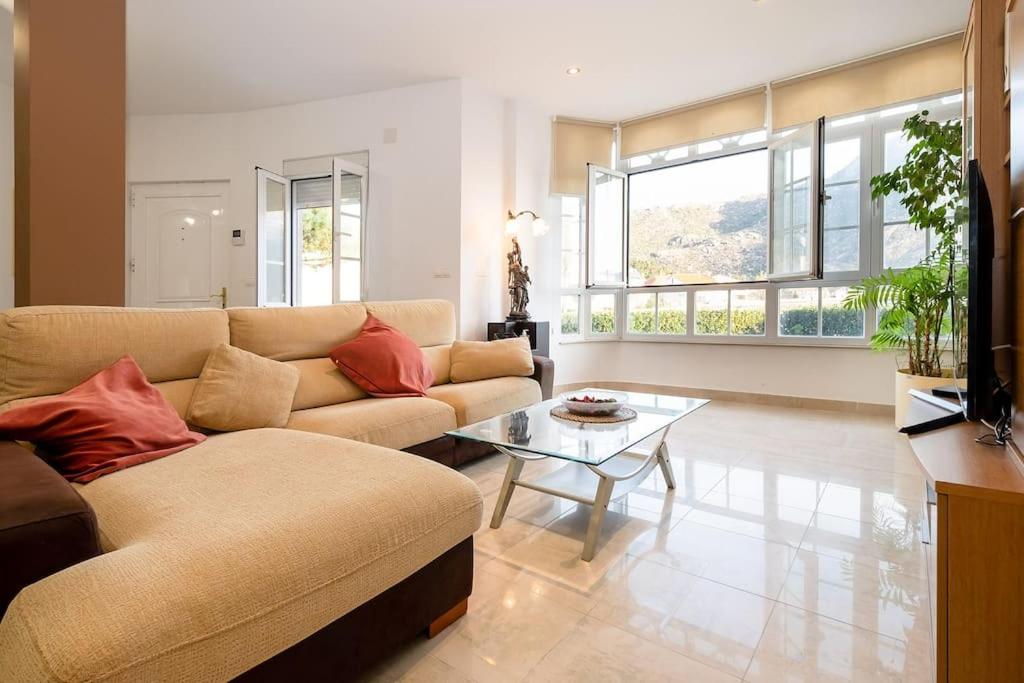 Casa de cuatro habitaciones
