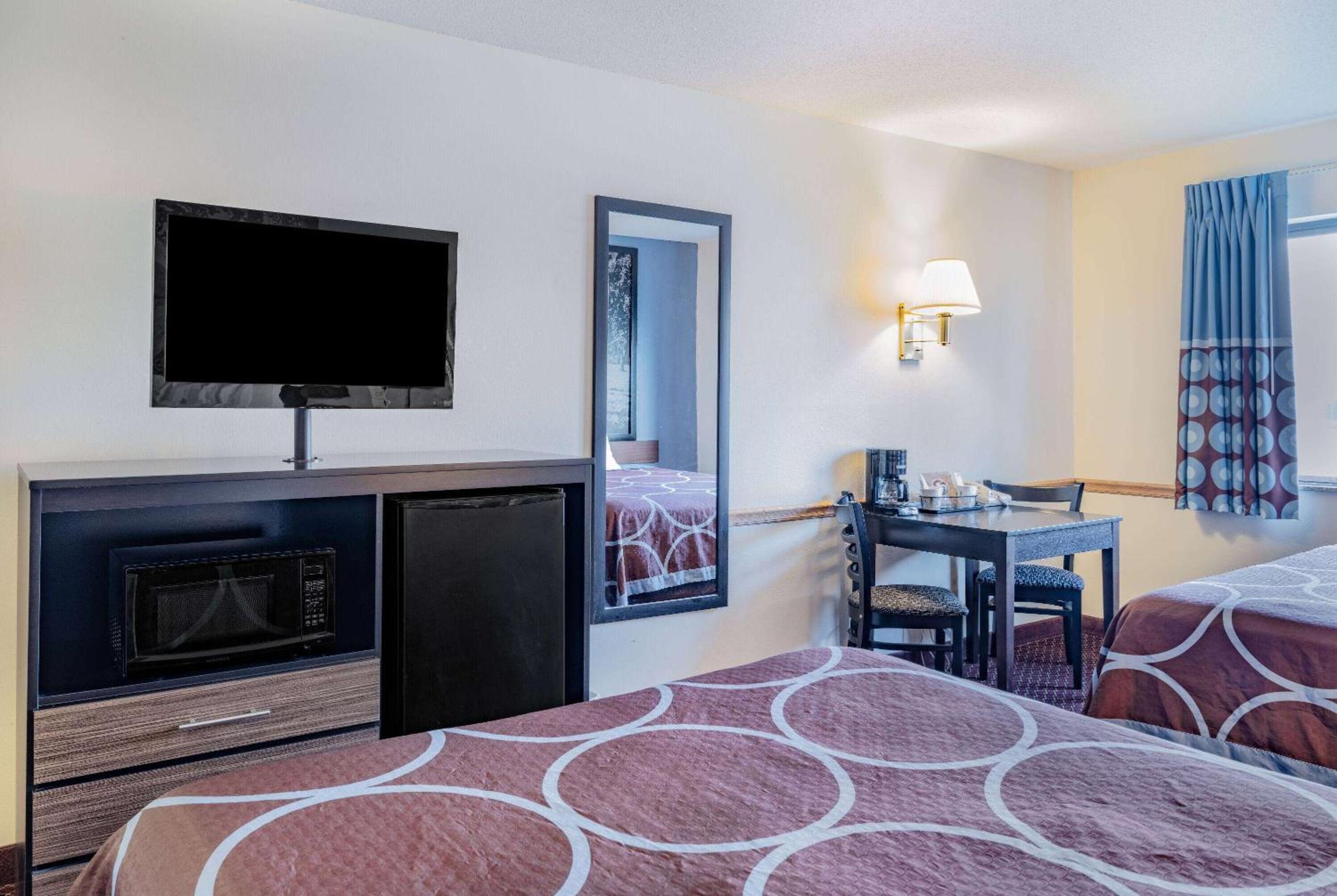 Super 8 by Wyndham Danville, Billede 2