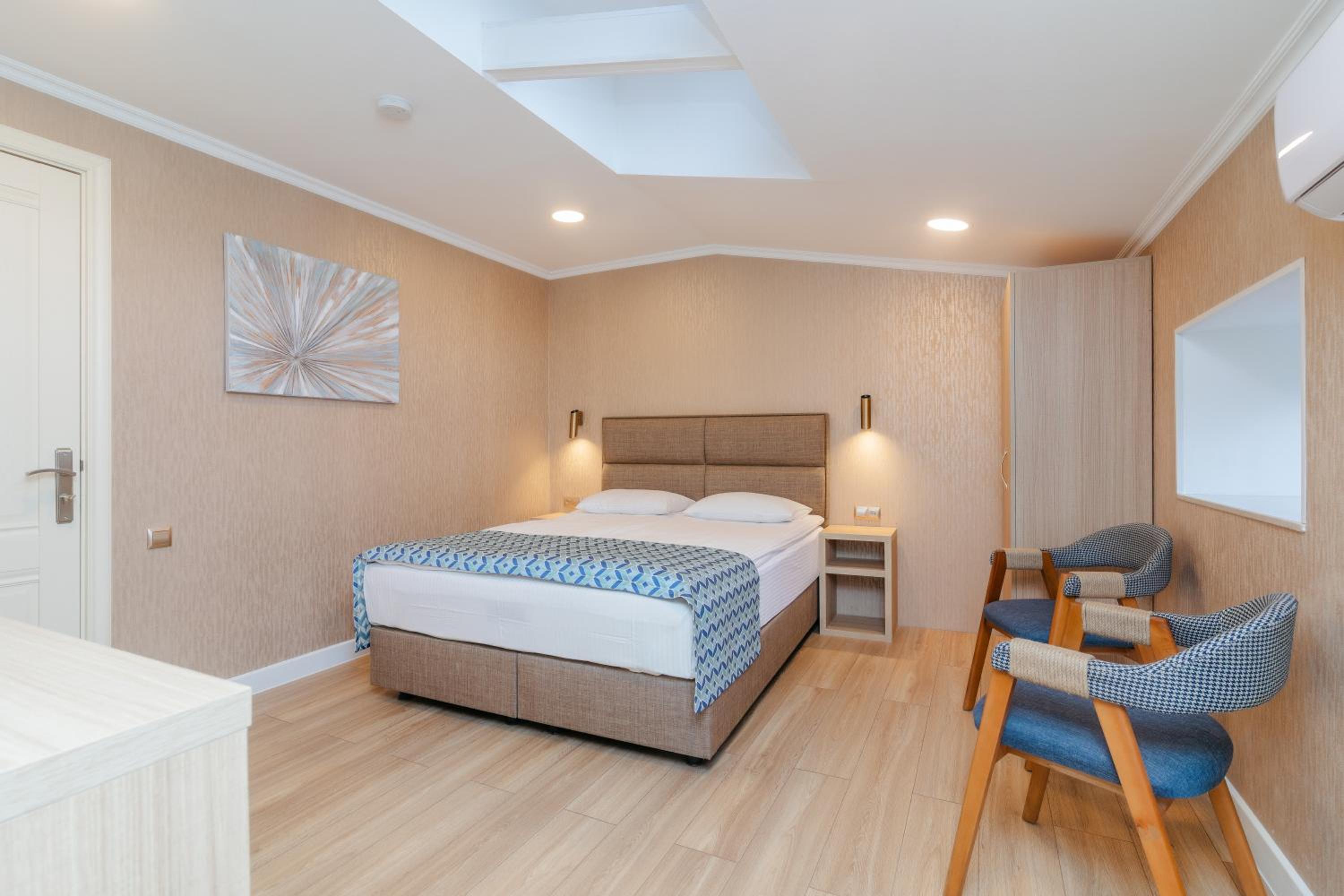 Double Room photo 2
