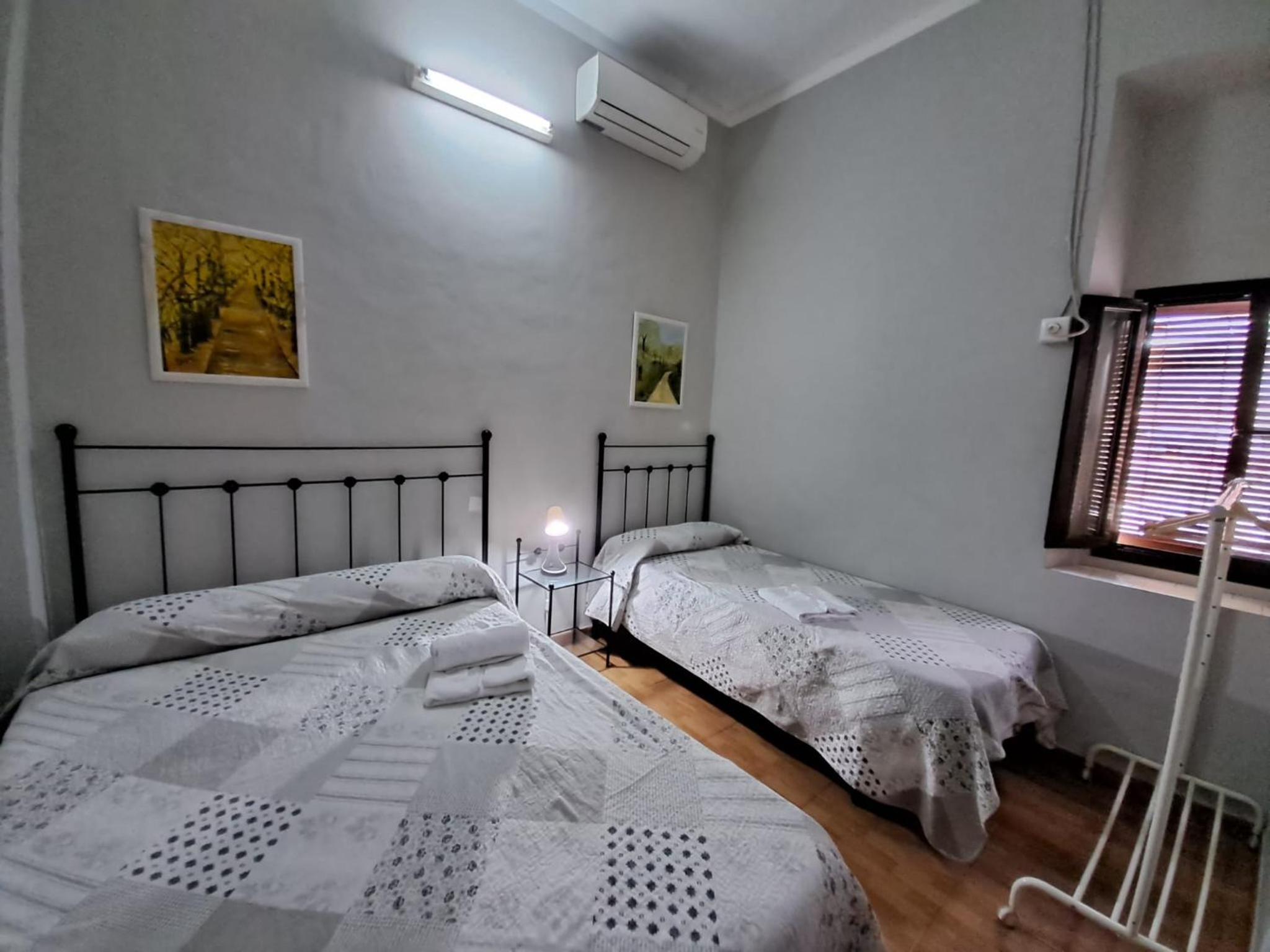 Triple Room - Photo 7