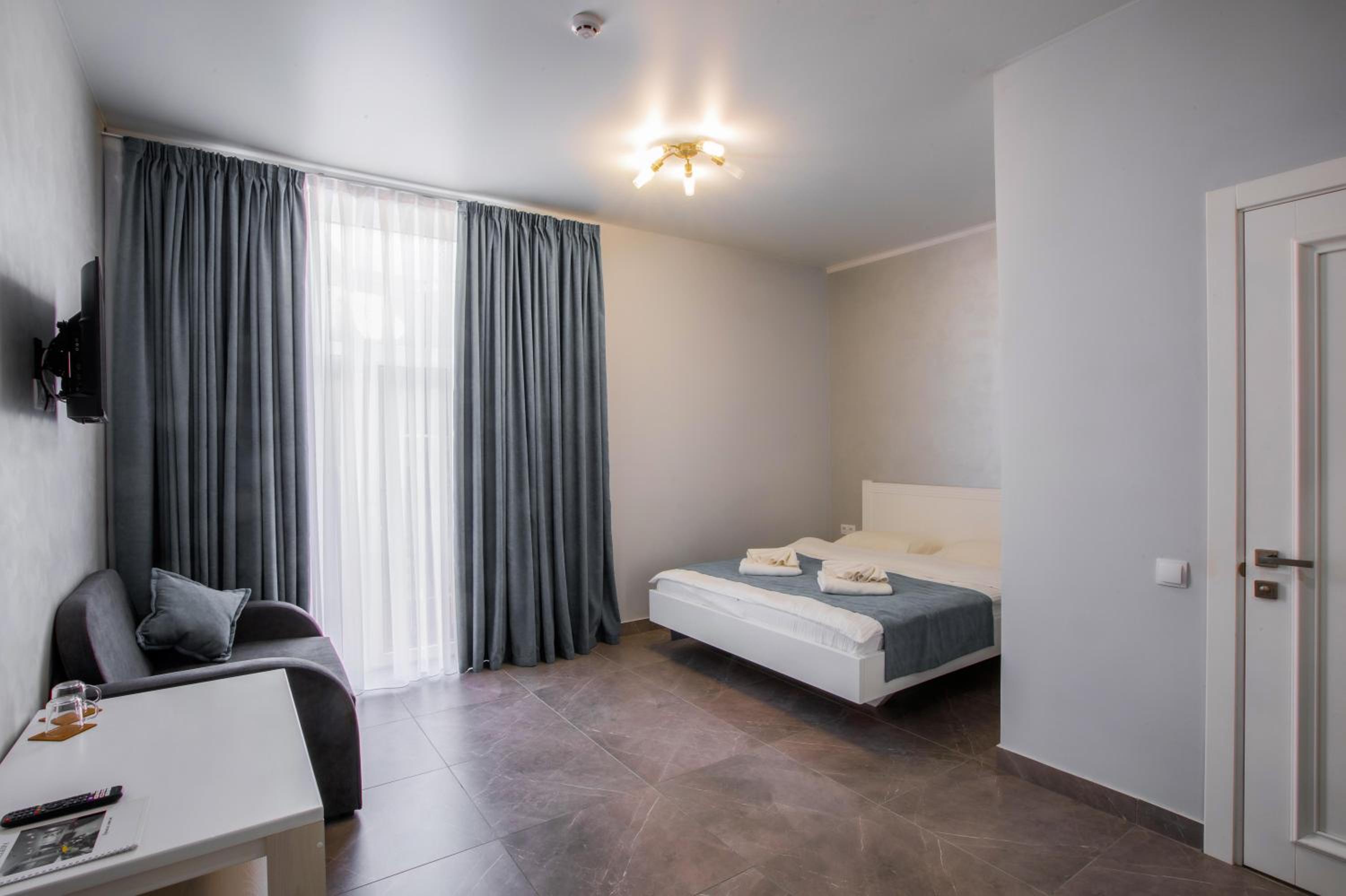 Superior Queen Room