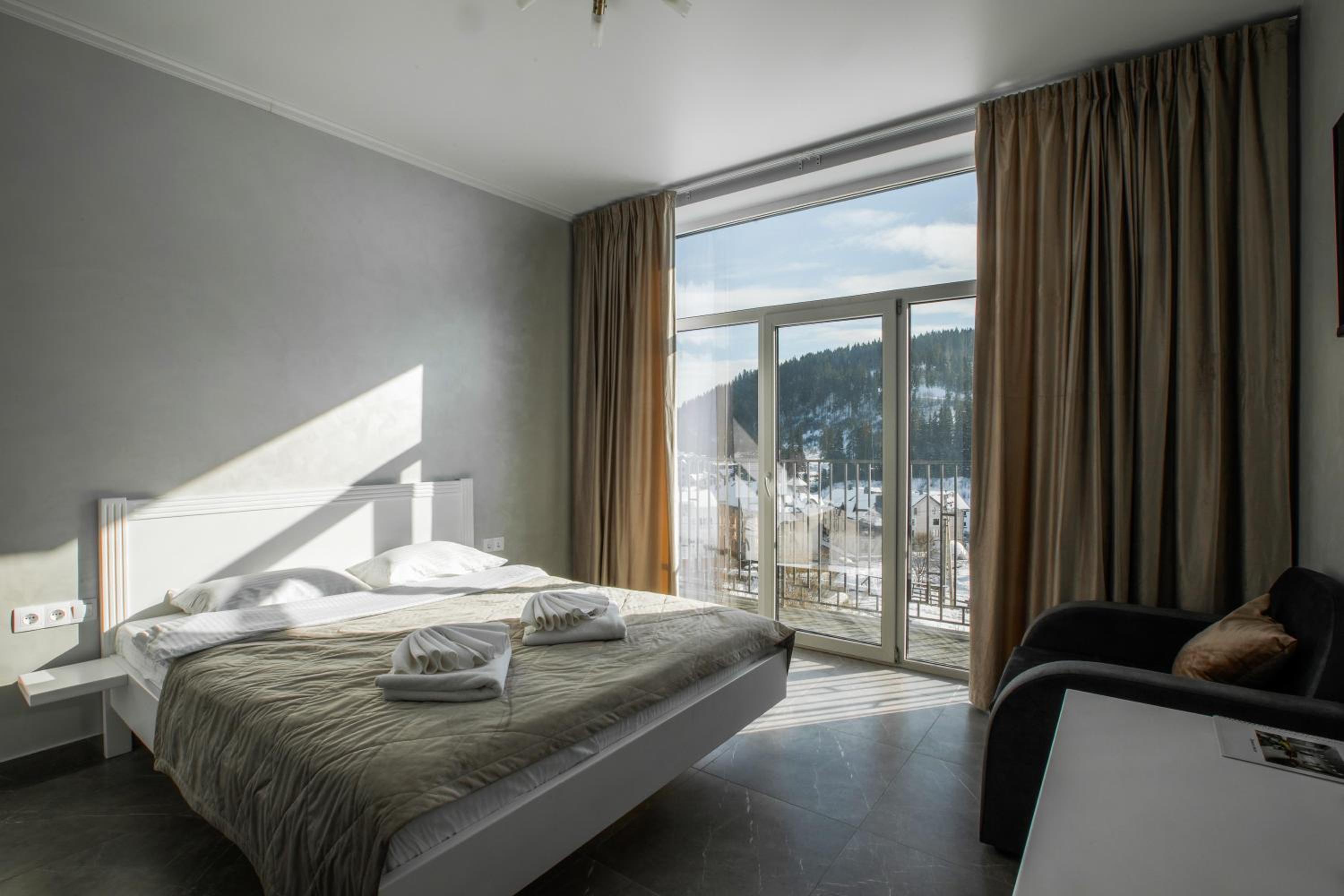 Double Room with Mountain View photo 3