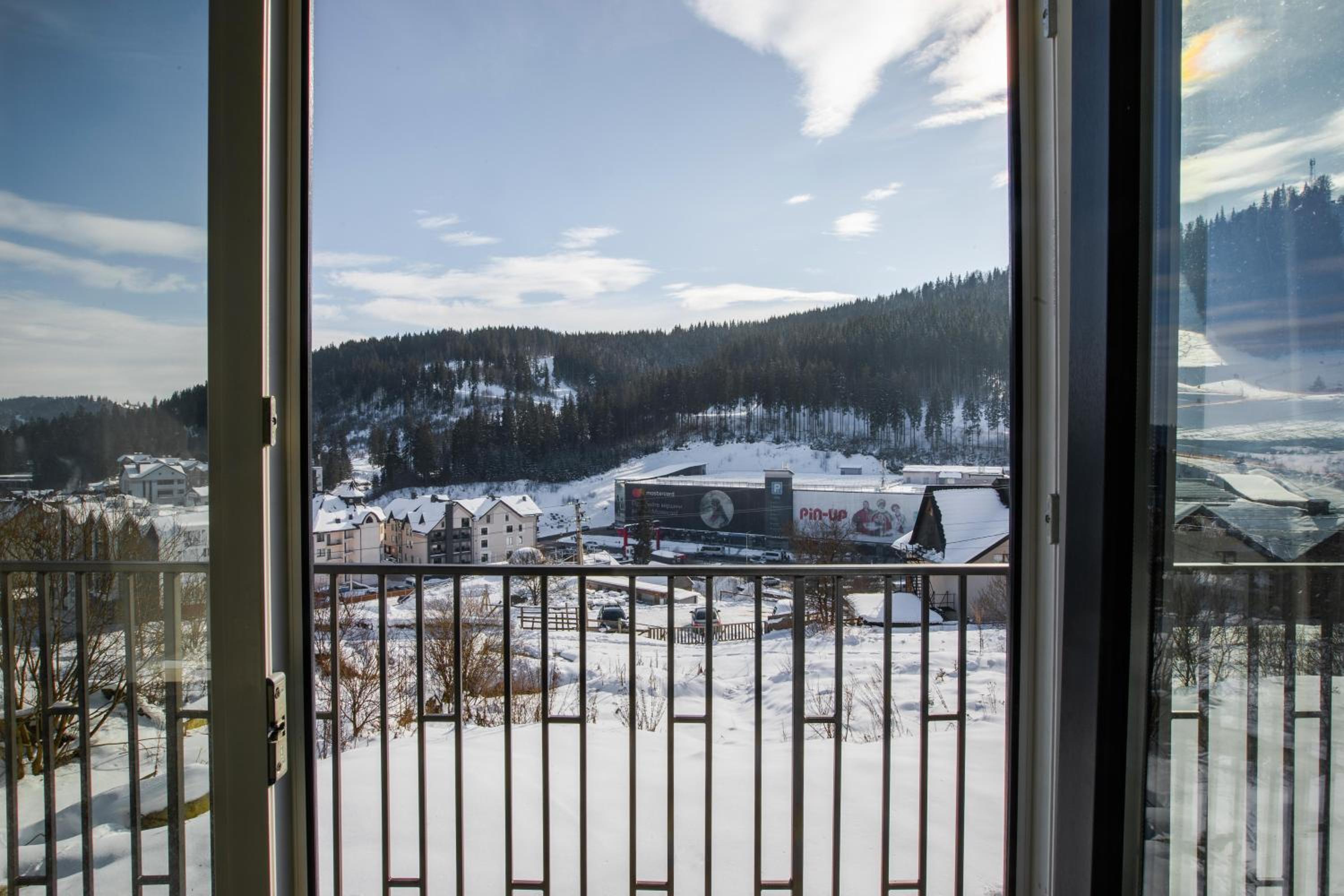 Double Room with Mountain View photo 2