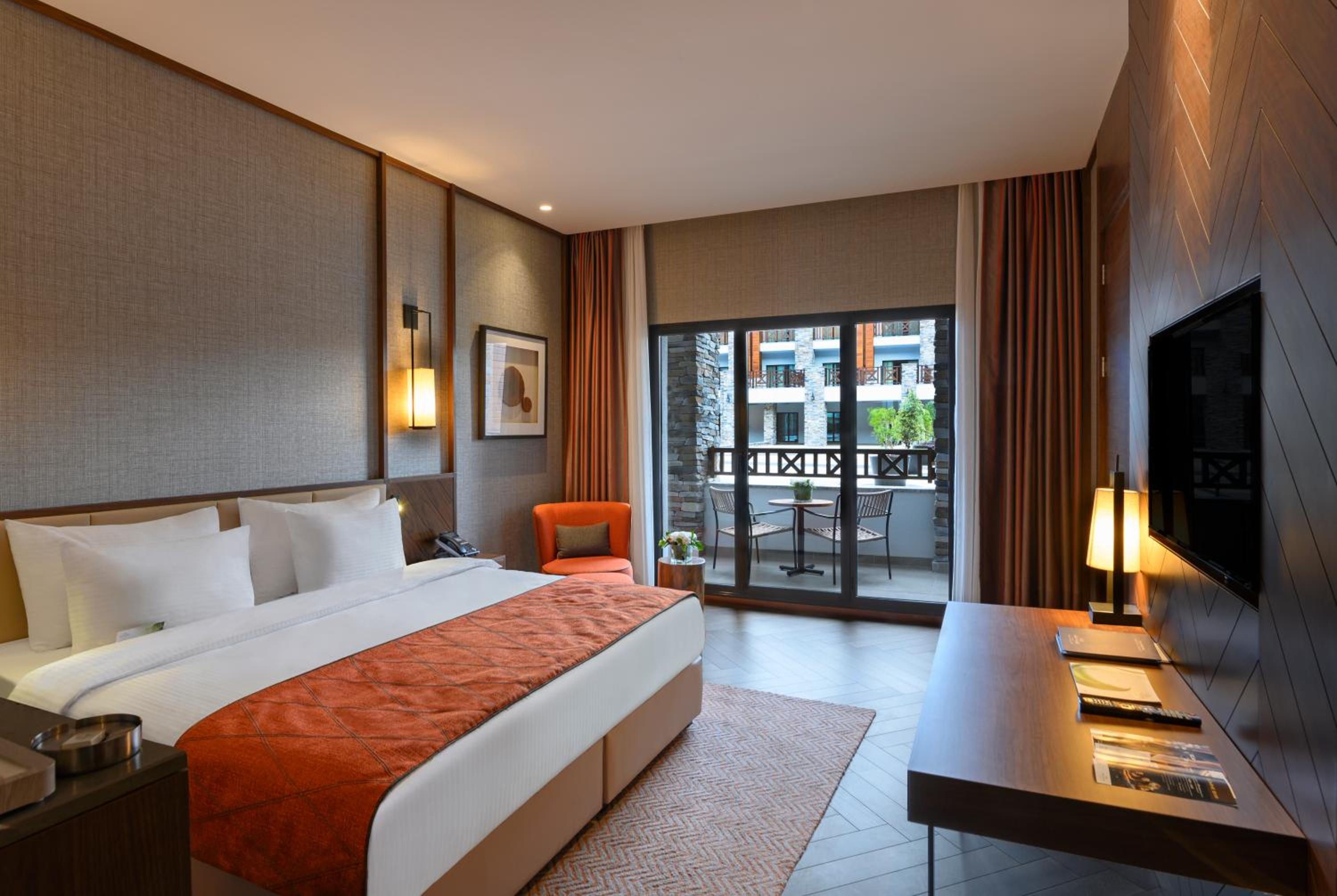 Deluxe Room with 2 Single Beds, Courtyard View photo 2