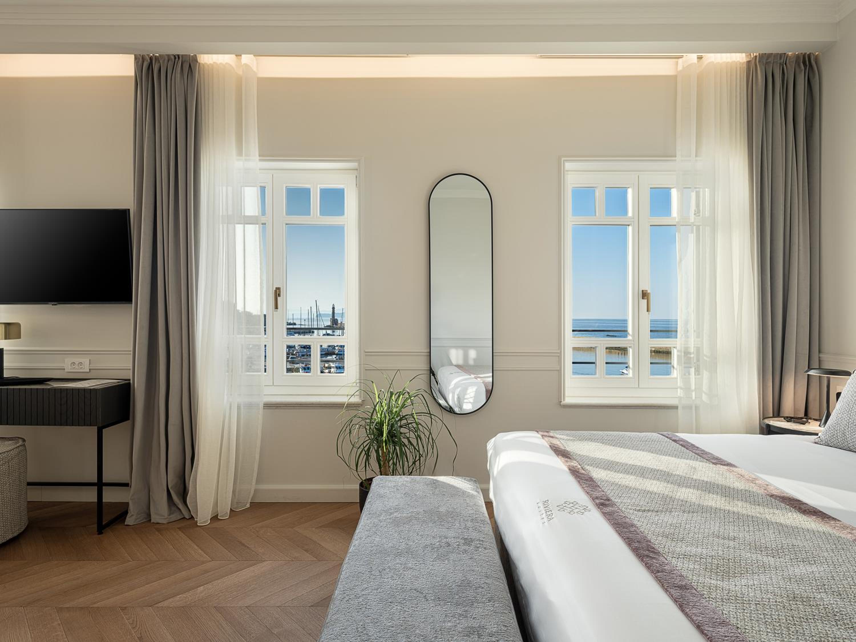 Deluxe suite Sea front - Photo 5