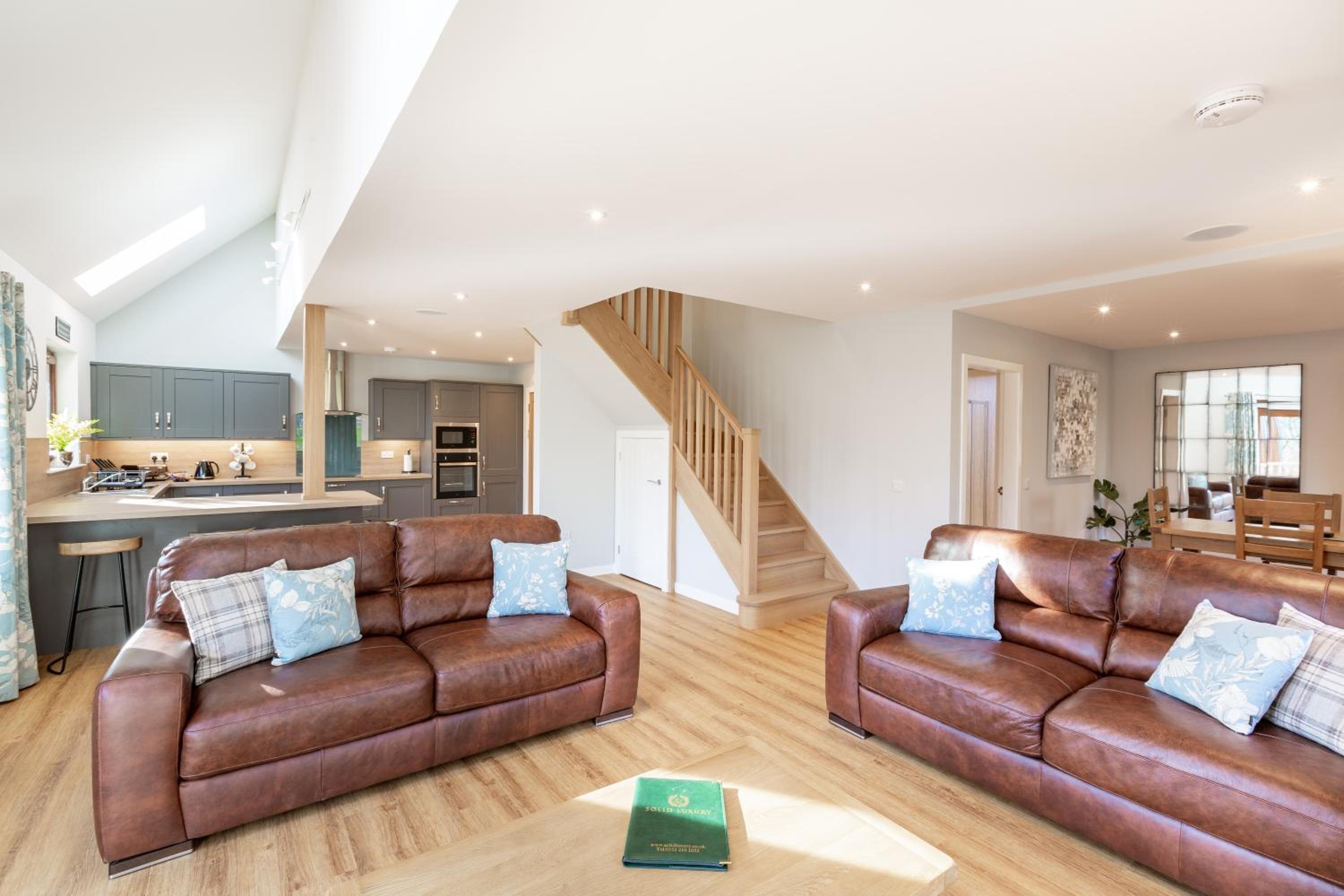 Three-Bedroom Chalet photo 1