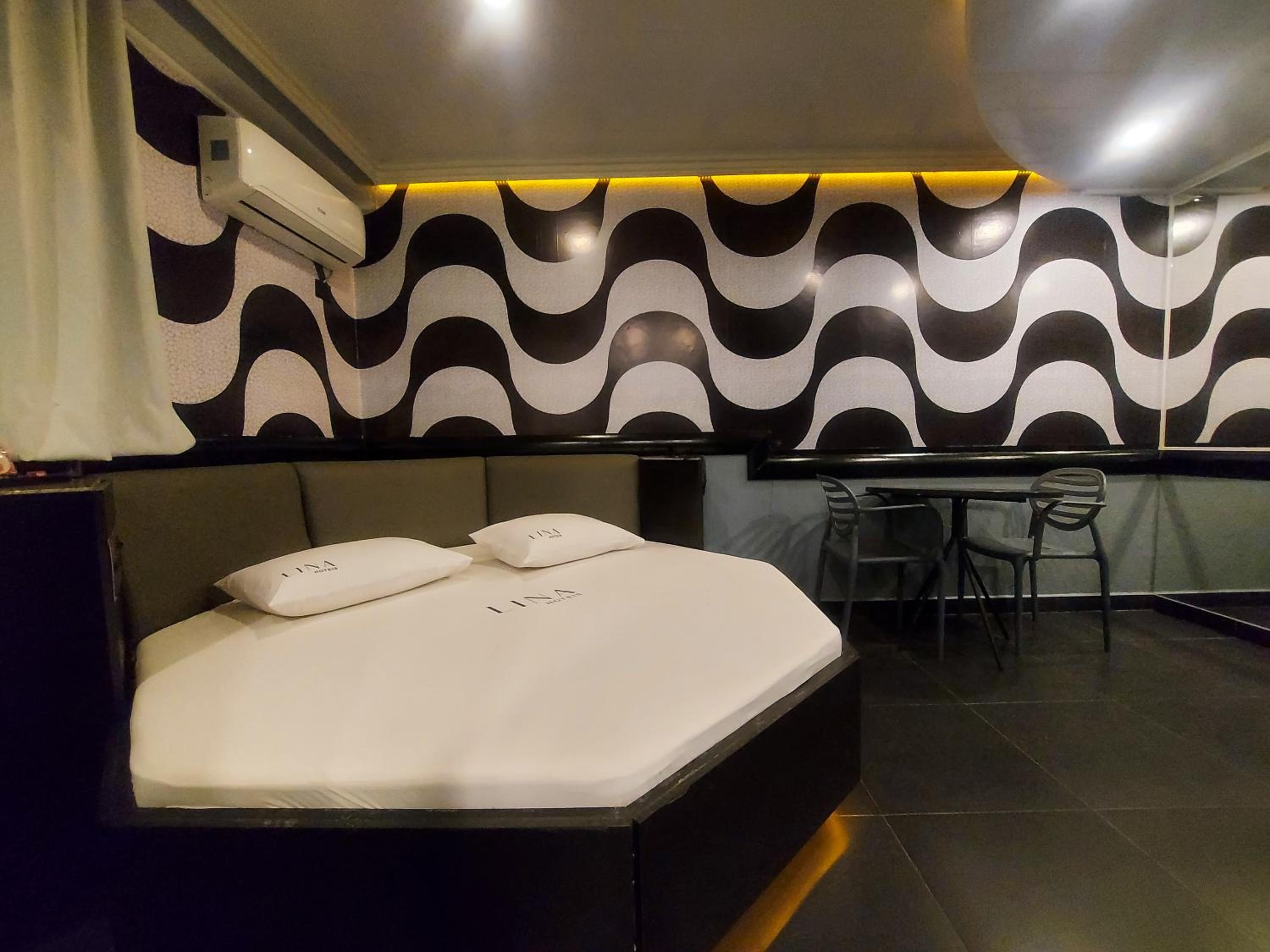 Standard Double Room - Photo 5