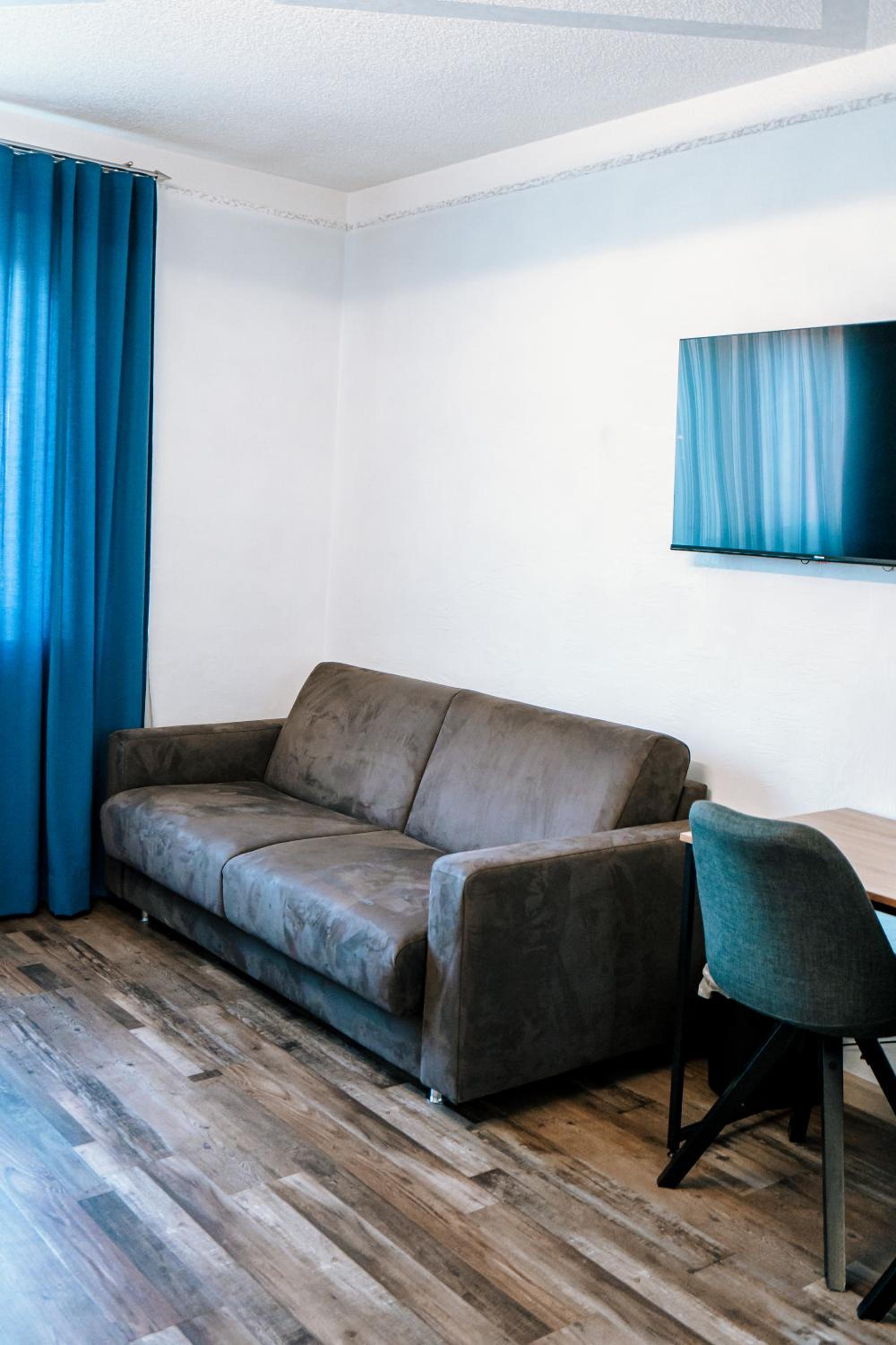 Deluxe Double Room - Photo 22