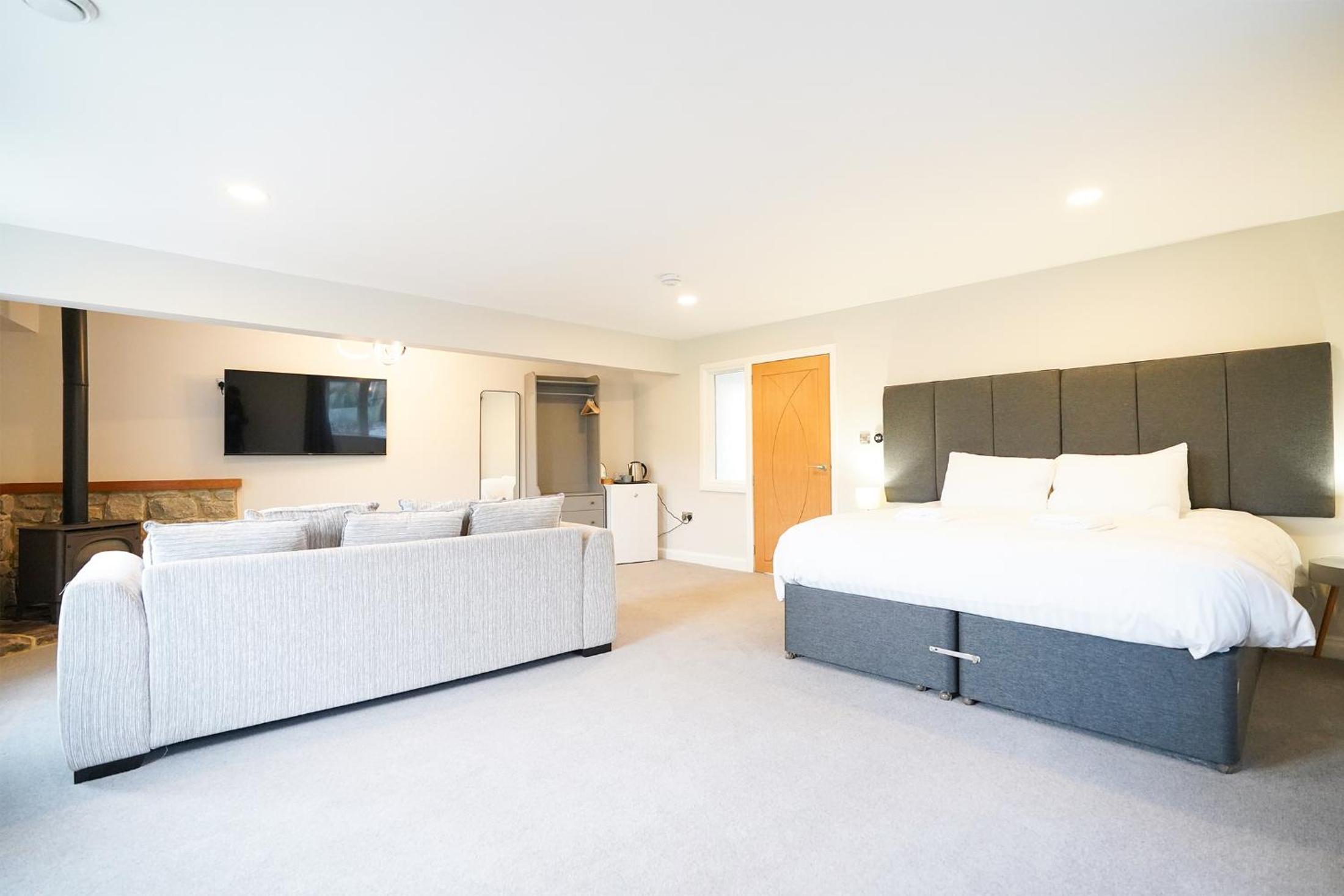 Superior Double or Twin Room with Mountain View