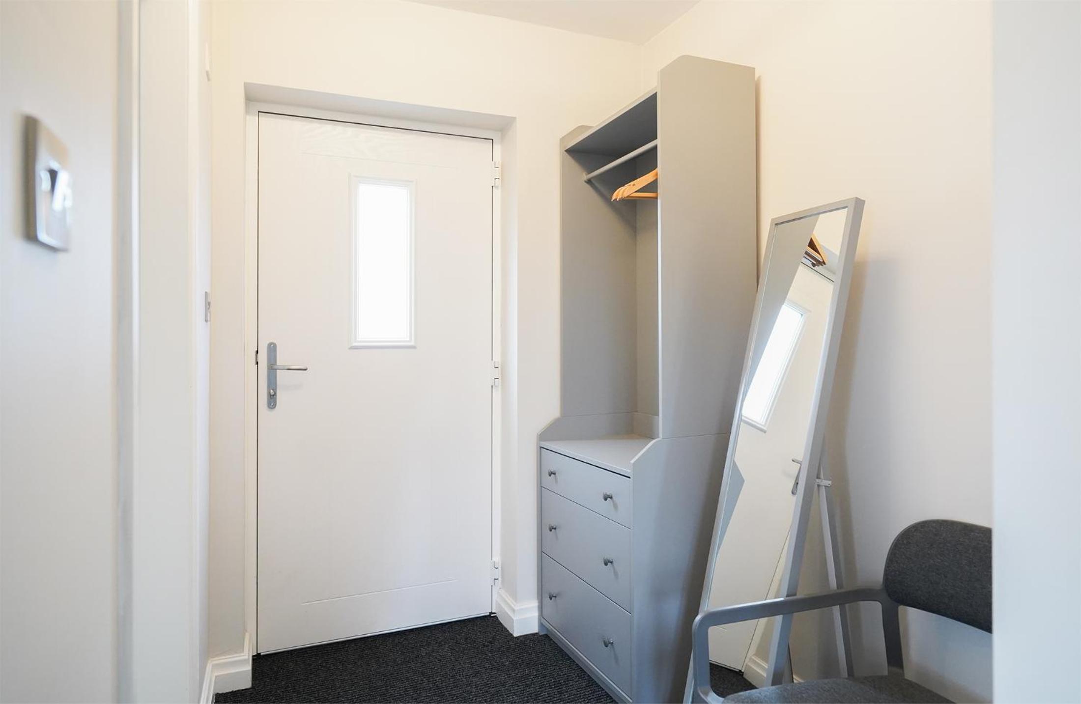 Deluxe Double or Twin Room with Mountain View (Winnats) - Photo 7