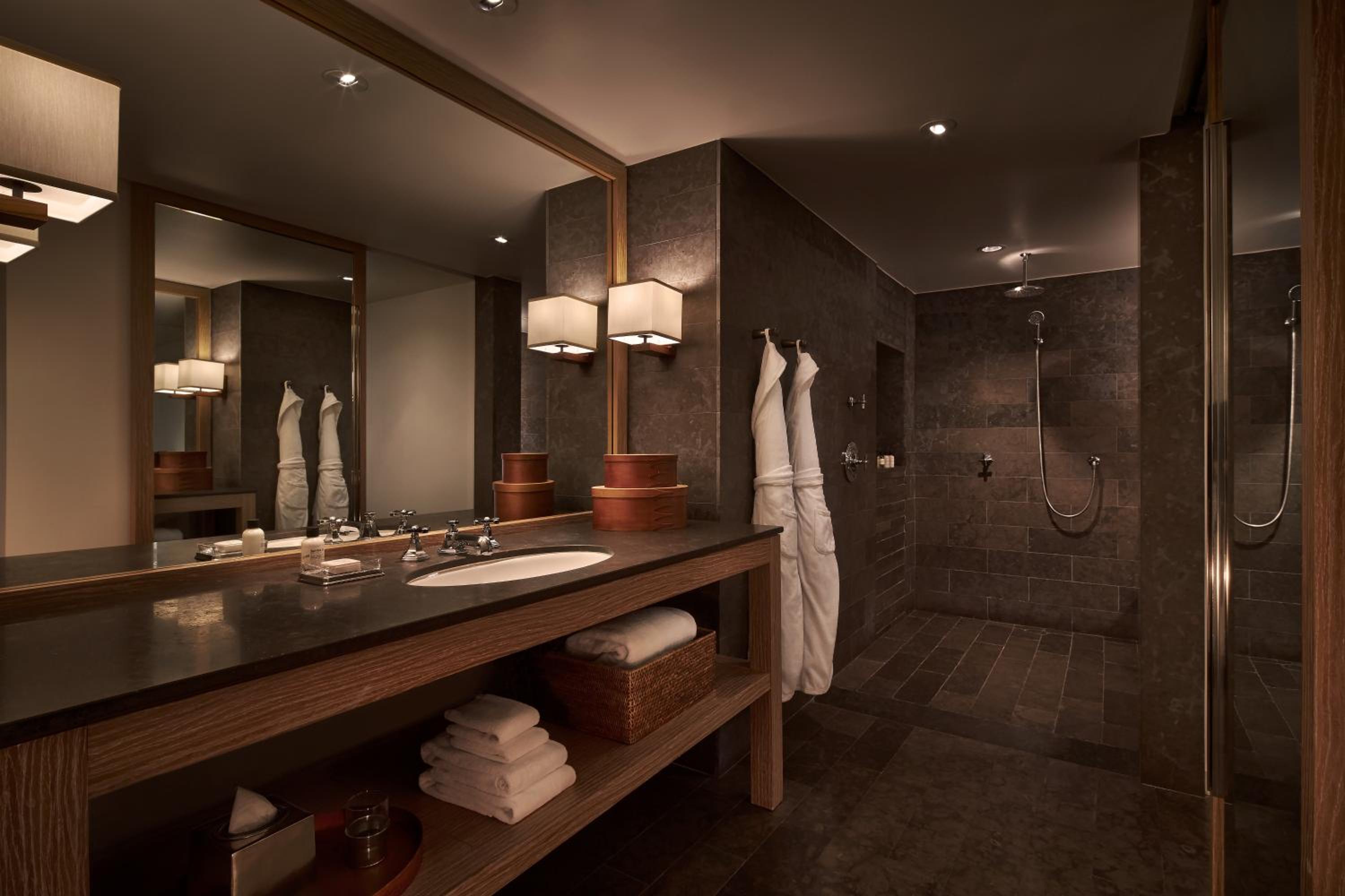 Junior Park Suite - High Floor