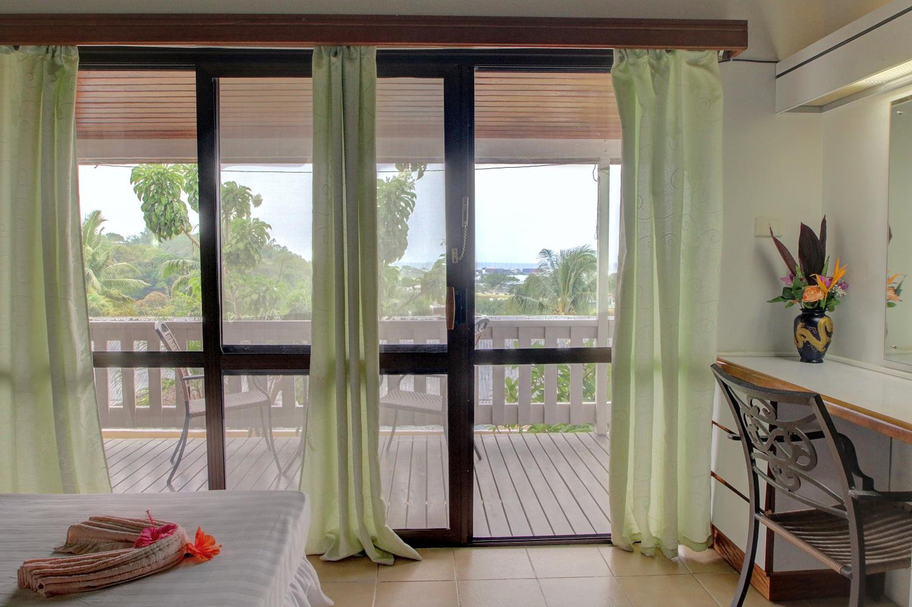 Deluxe Double Room with Balcony and Sea View photo 3