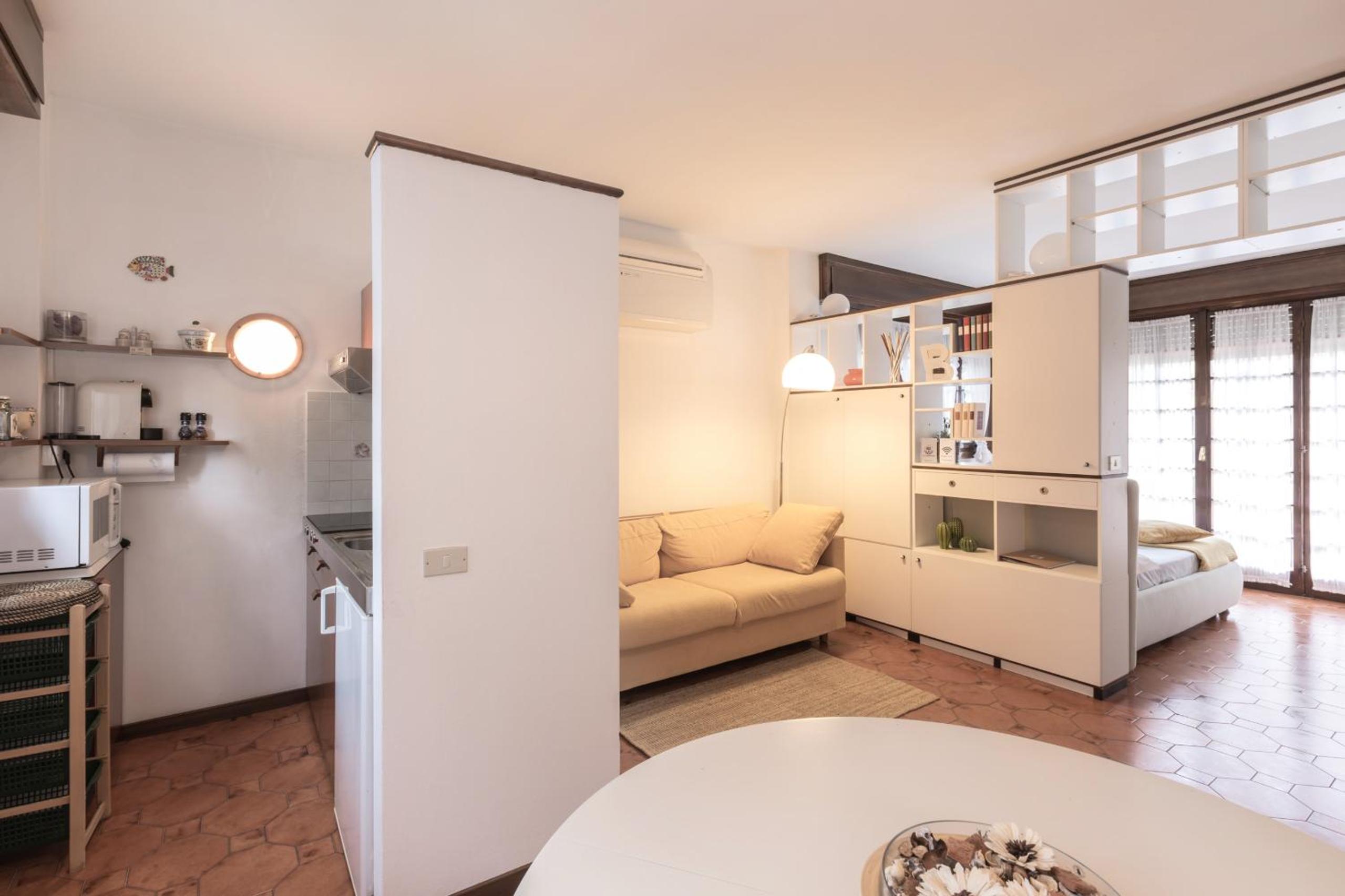 Studio Apartment