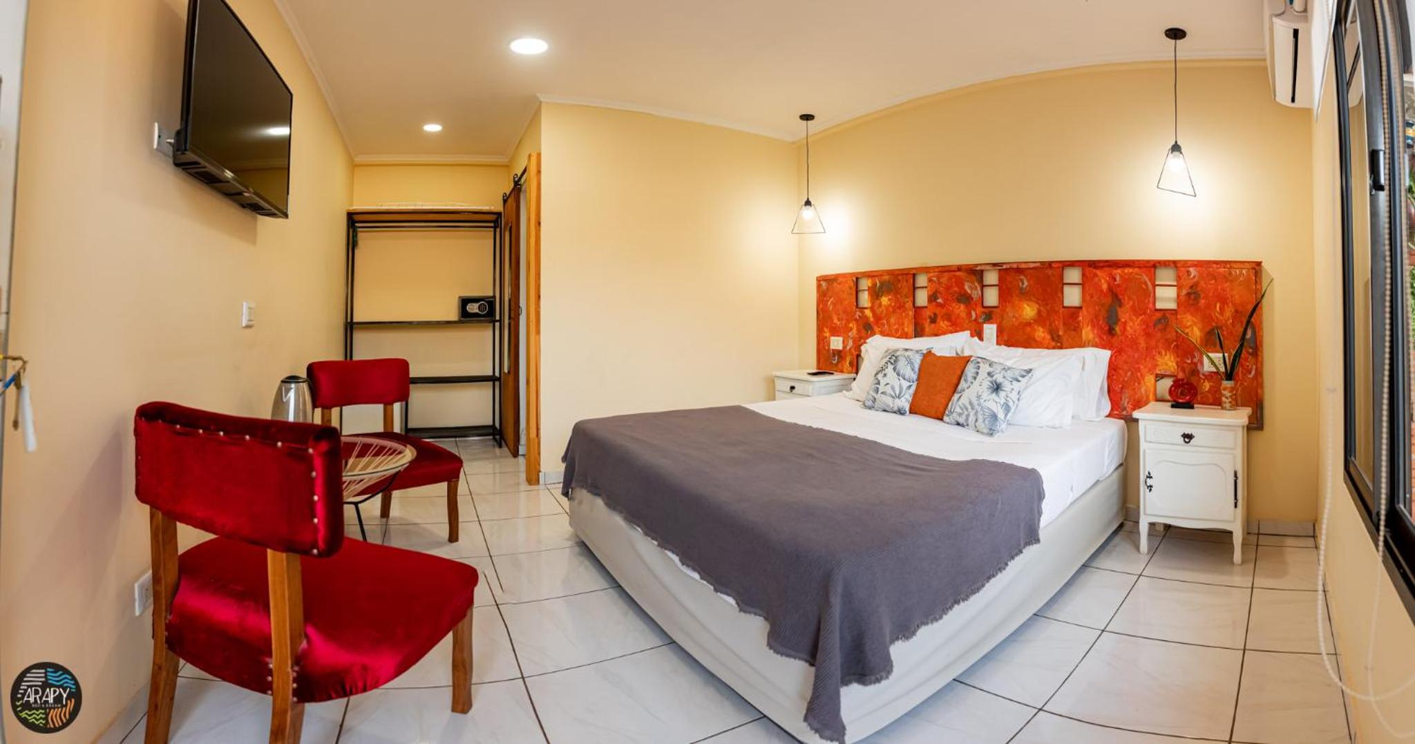 King Room with Pool View photo 3