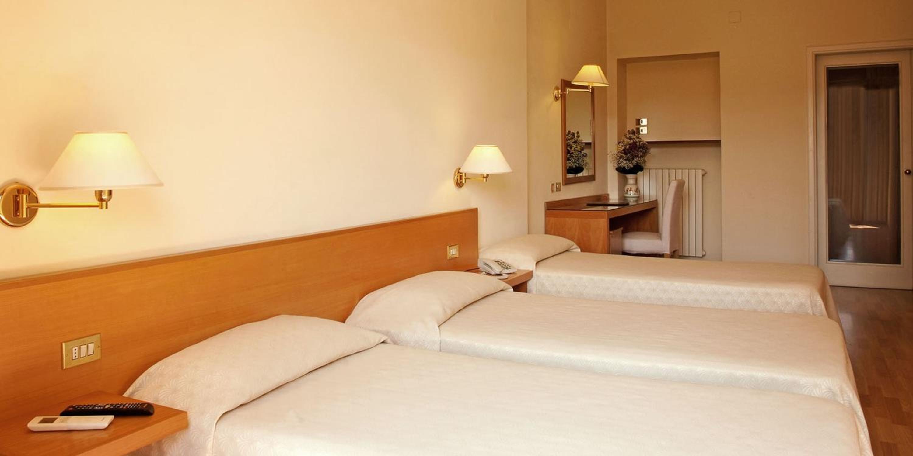 Triple Room - Photo 2